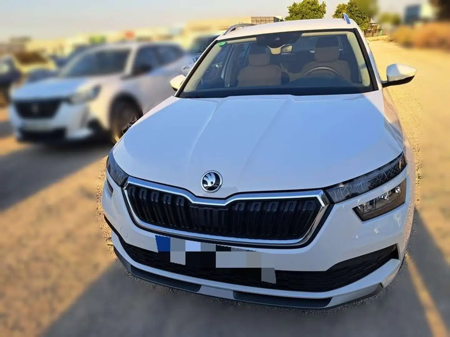 Skoda Kamiq 1.0 TSI Emotion 81kW Blanco - 1