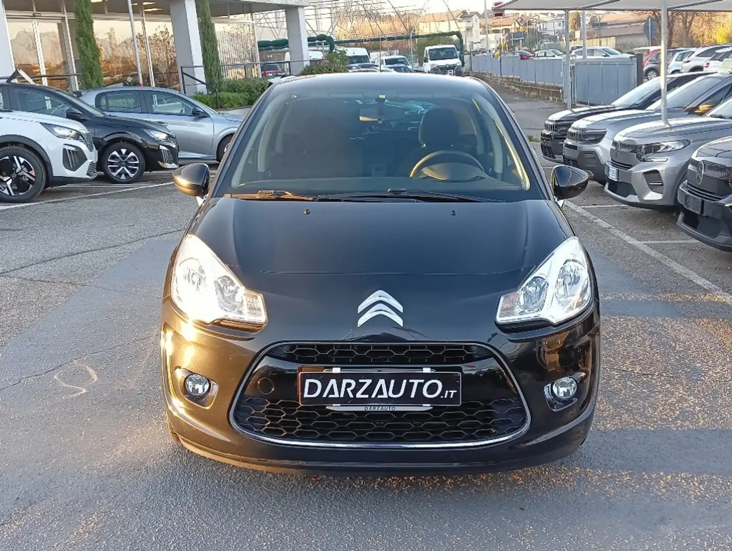 Citroen C3 1.4 Exclusive Schwarz - 2