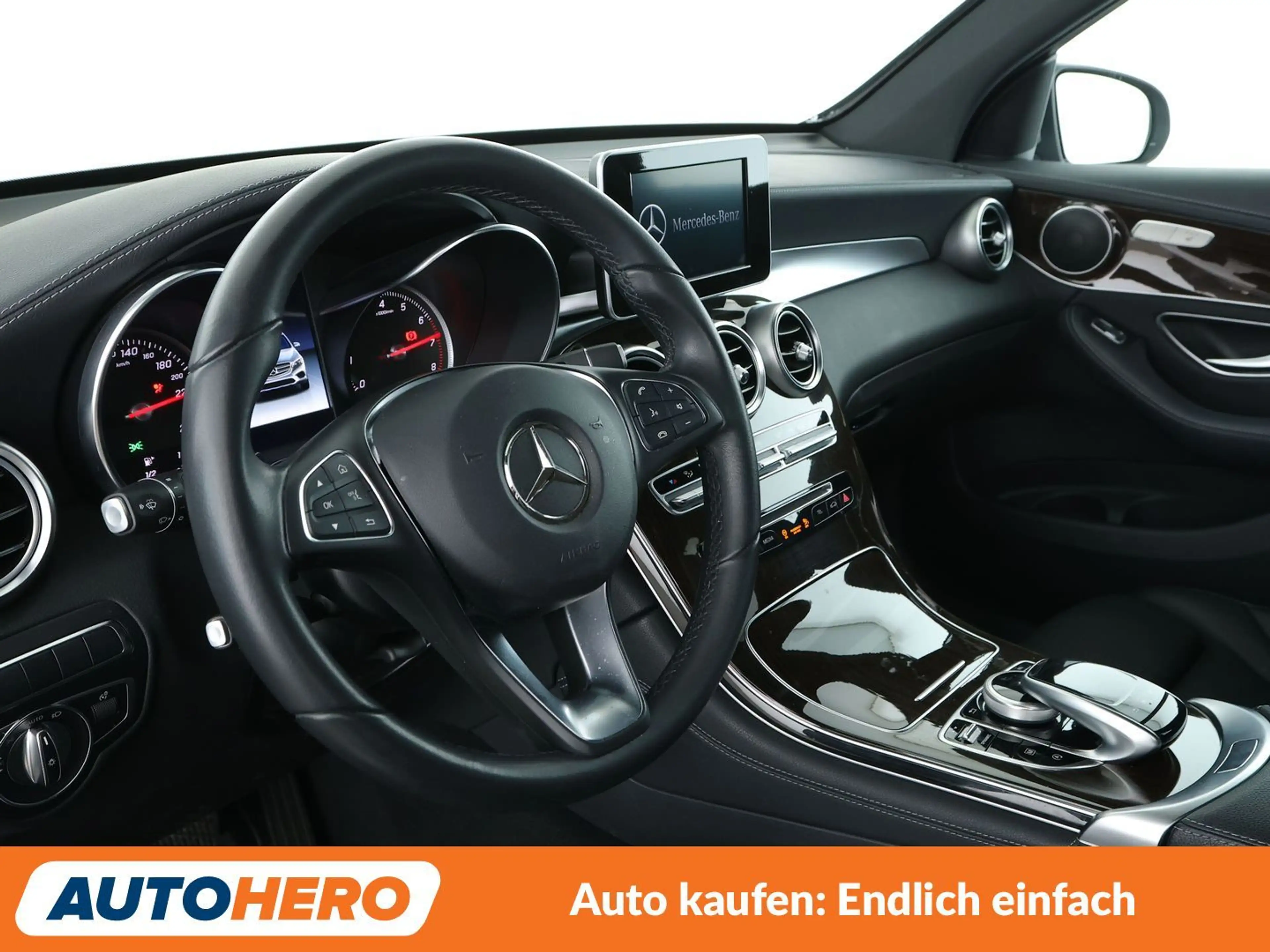 Mercedes-Benz GLC 250 4Matic Exclusive Aut.*NAVI*360*TEMPO* — photo 11