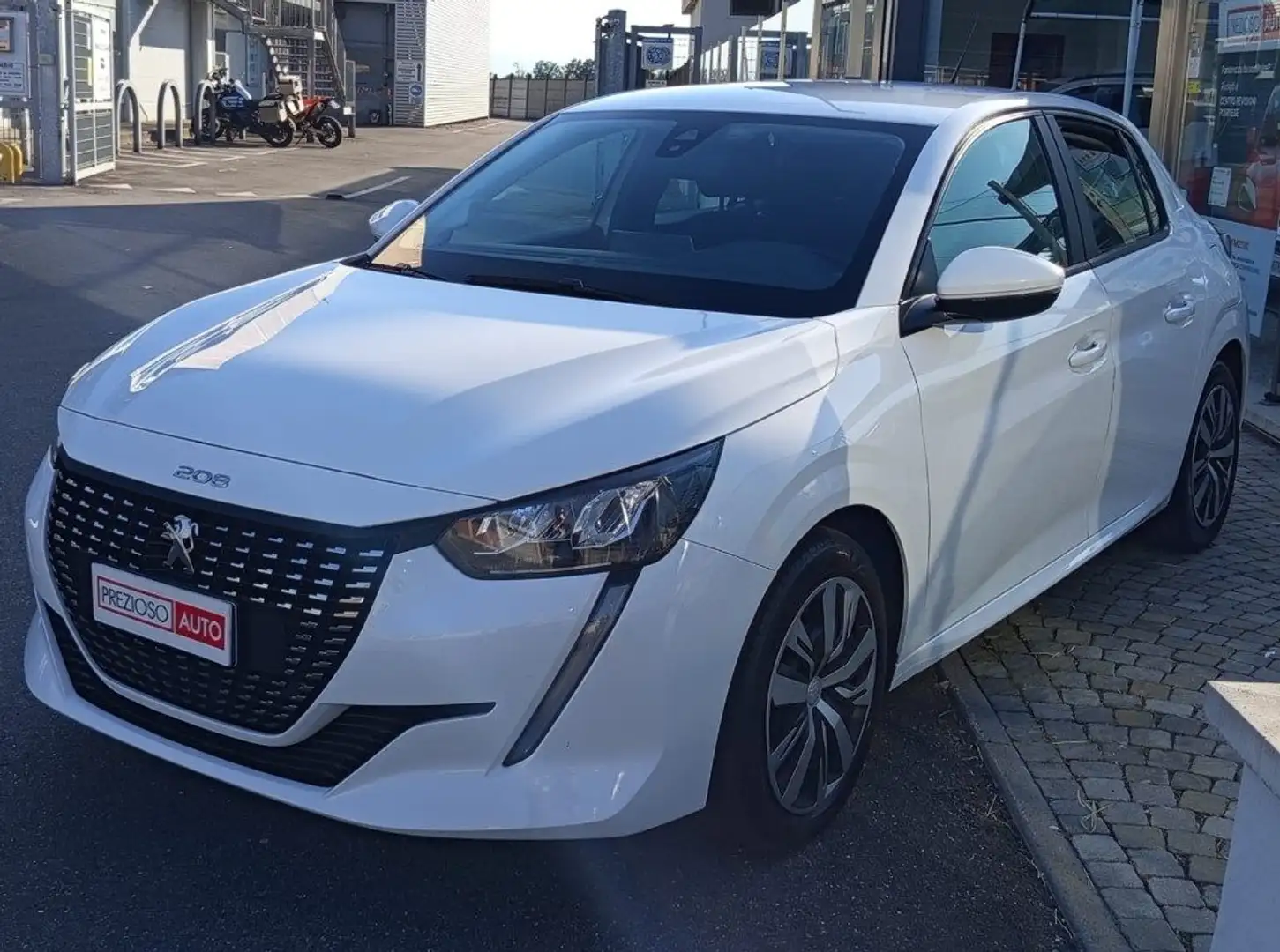 Peugeot 208 PureTech 75 Stop&Start 5 porte Active Wit - 1