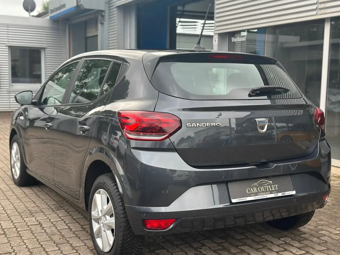 Dacia Sandero III Comfort | Navi | SHZ | 1.Hand Grijs - 2