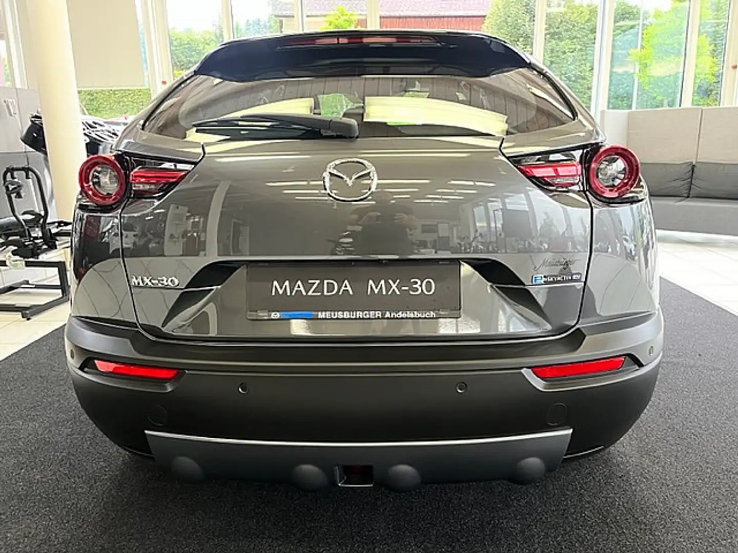 Mazda MX-30 e-SKYACTIV EV 35,5kWh EXCLUSIVE-LINE Gris - 2