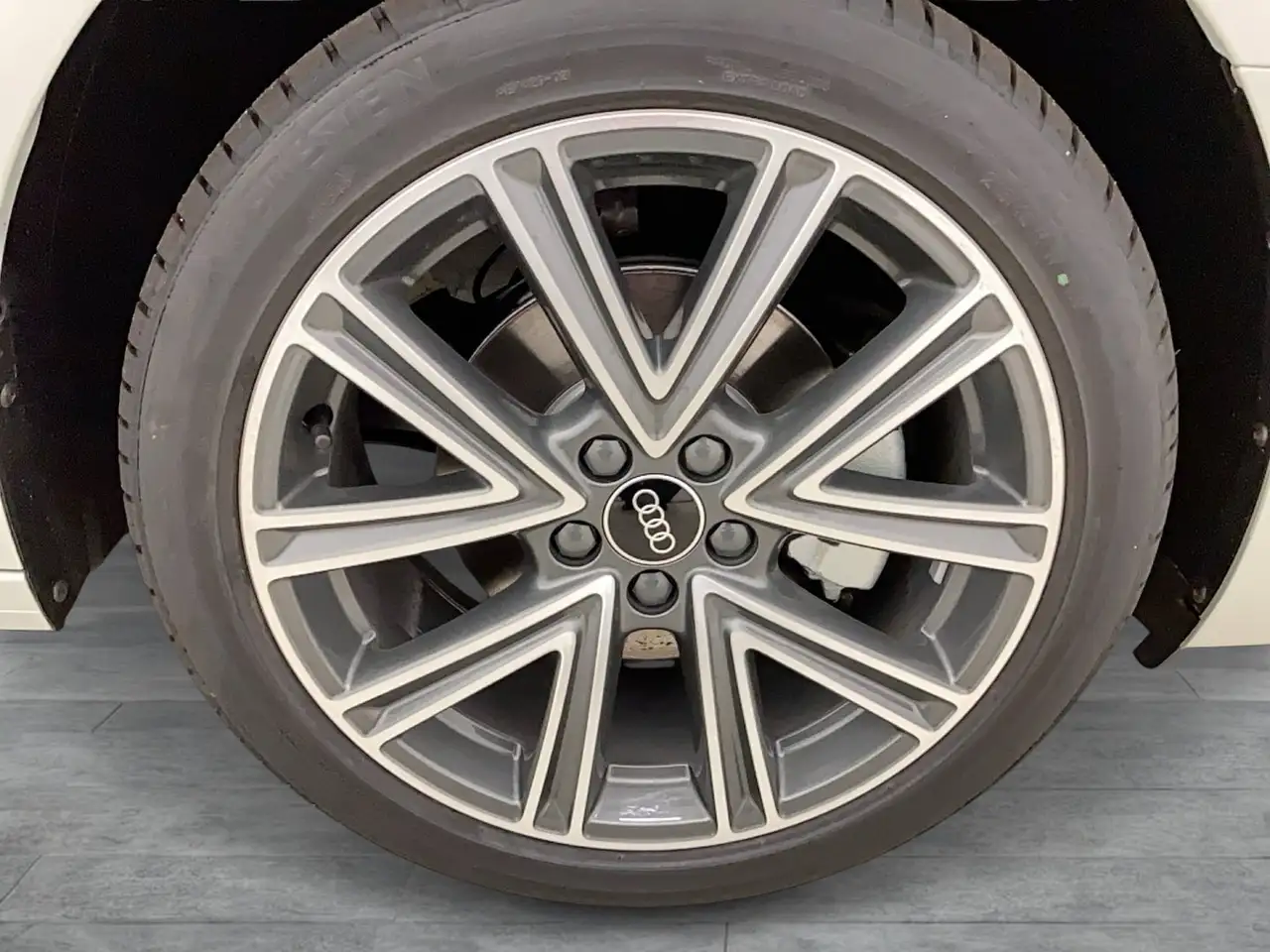 Audi A1 30 TFSI intense 5