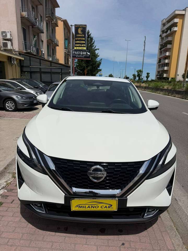 Nissan Qashqai 06/2022 1.3 Mhev  2wd 158cv Xtronic Navi Adapt Cruise Fari Led