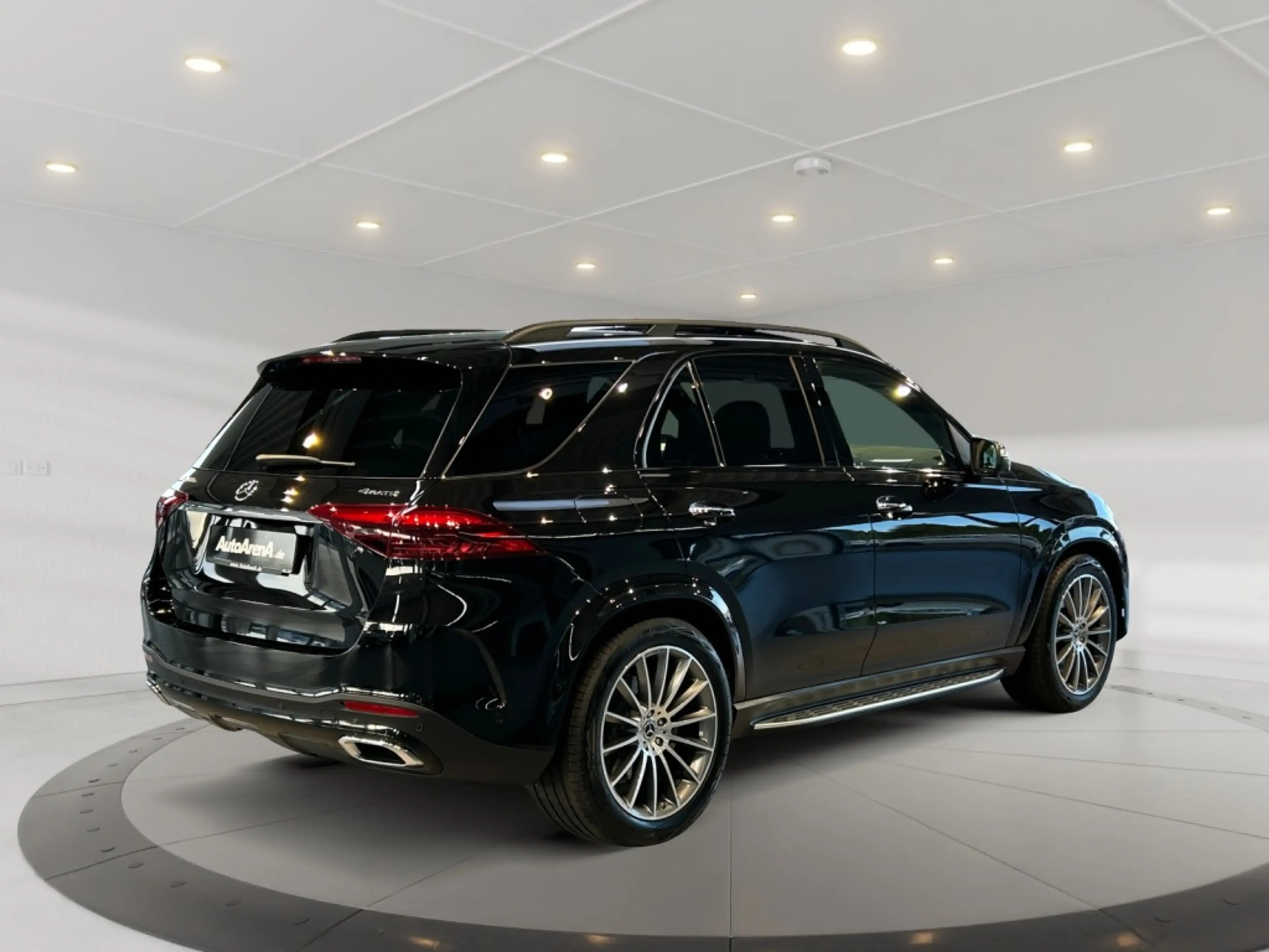 Mercedes-Benz GLE 400 e 4matic AMG AMG+MBUX+Burm+MBeam+Night — photo 5