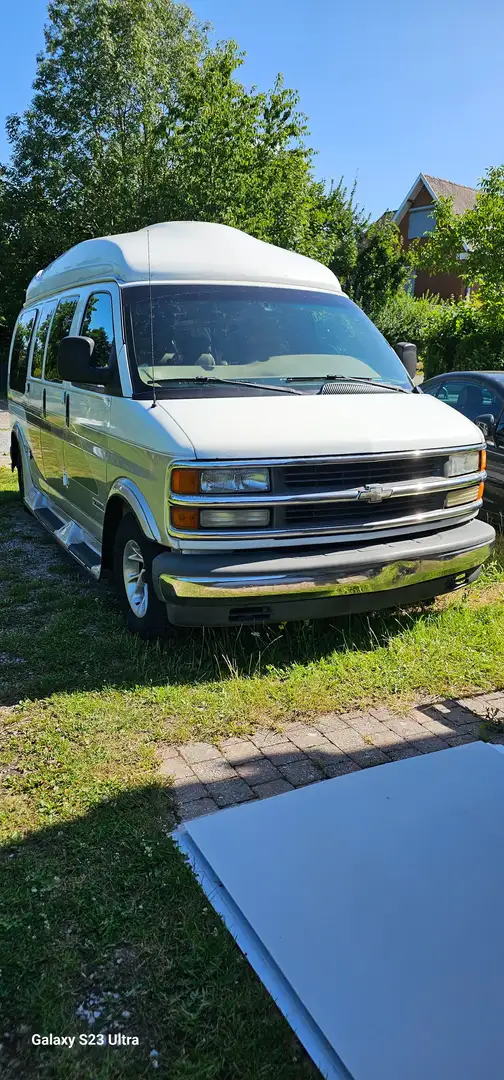 Chevrolet Express Biały - 1