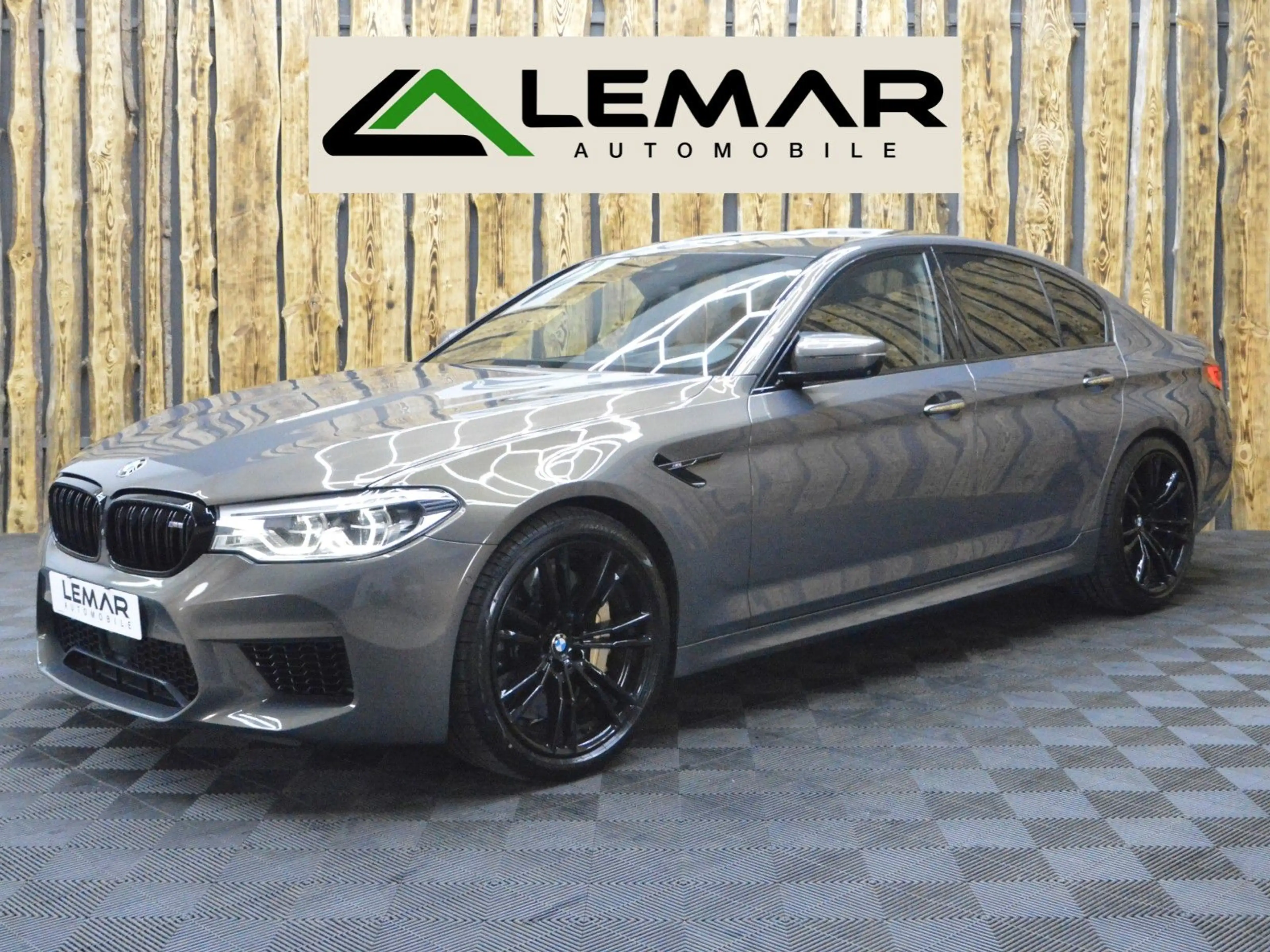 BMW M5 F90 |Keramik|B&O|360°|Massage|SoftClose