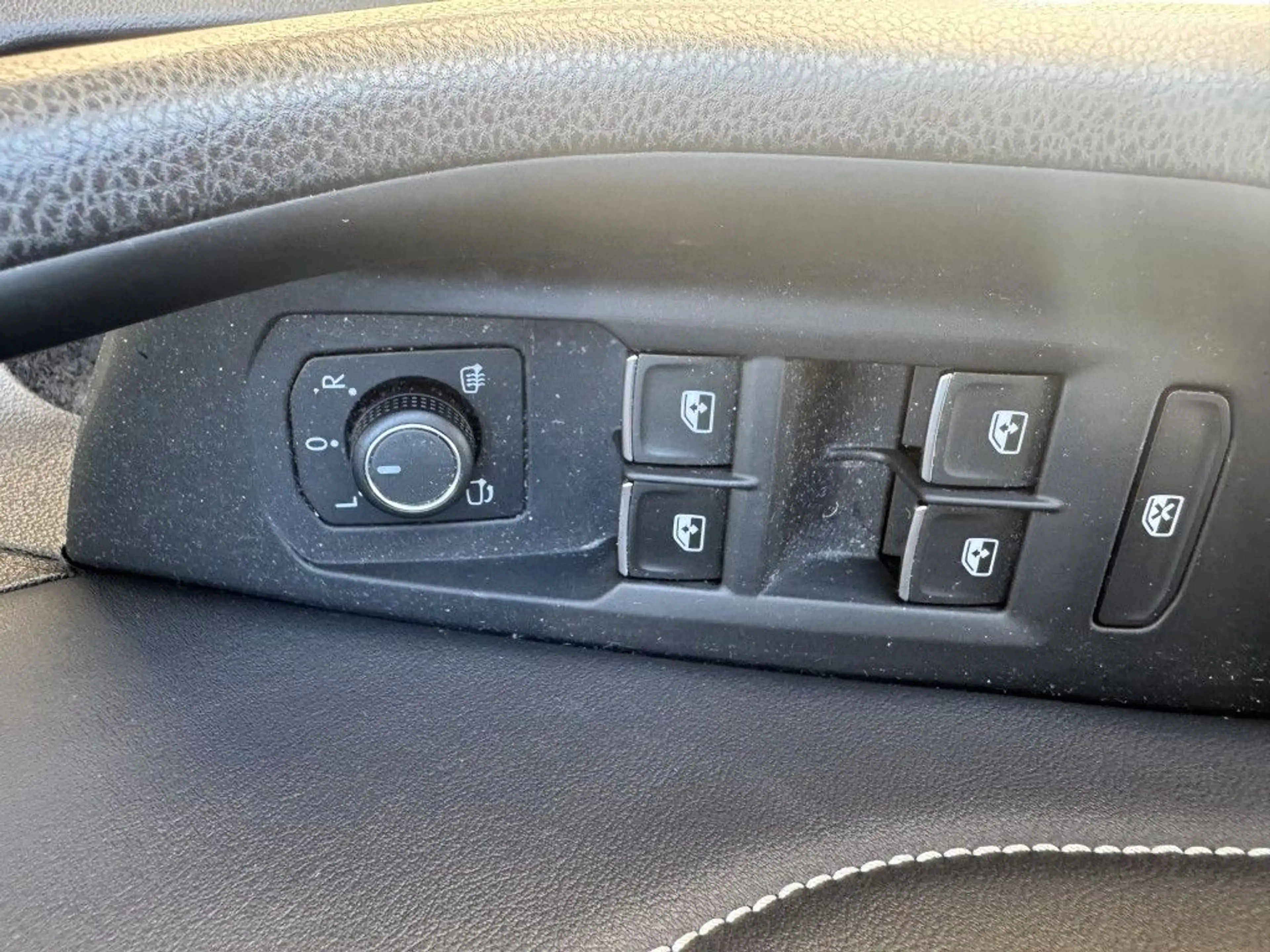 Volkswagen Arteon Shooting Brake 2.0 TDI SCR 4Motion DSG Elegance — photo 14