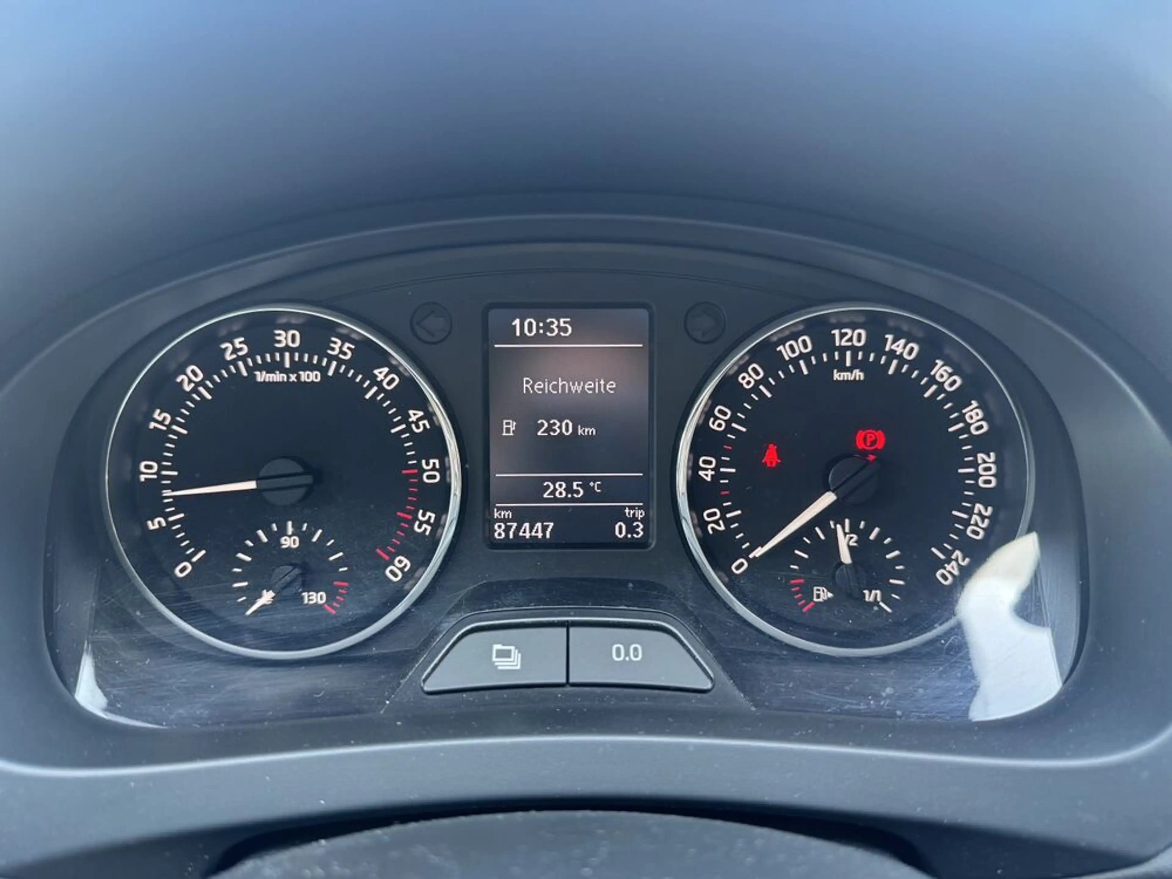 Skoda Rapid/Spaceback Ambition — photo 8