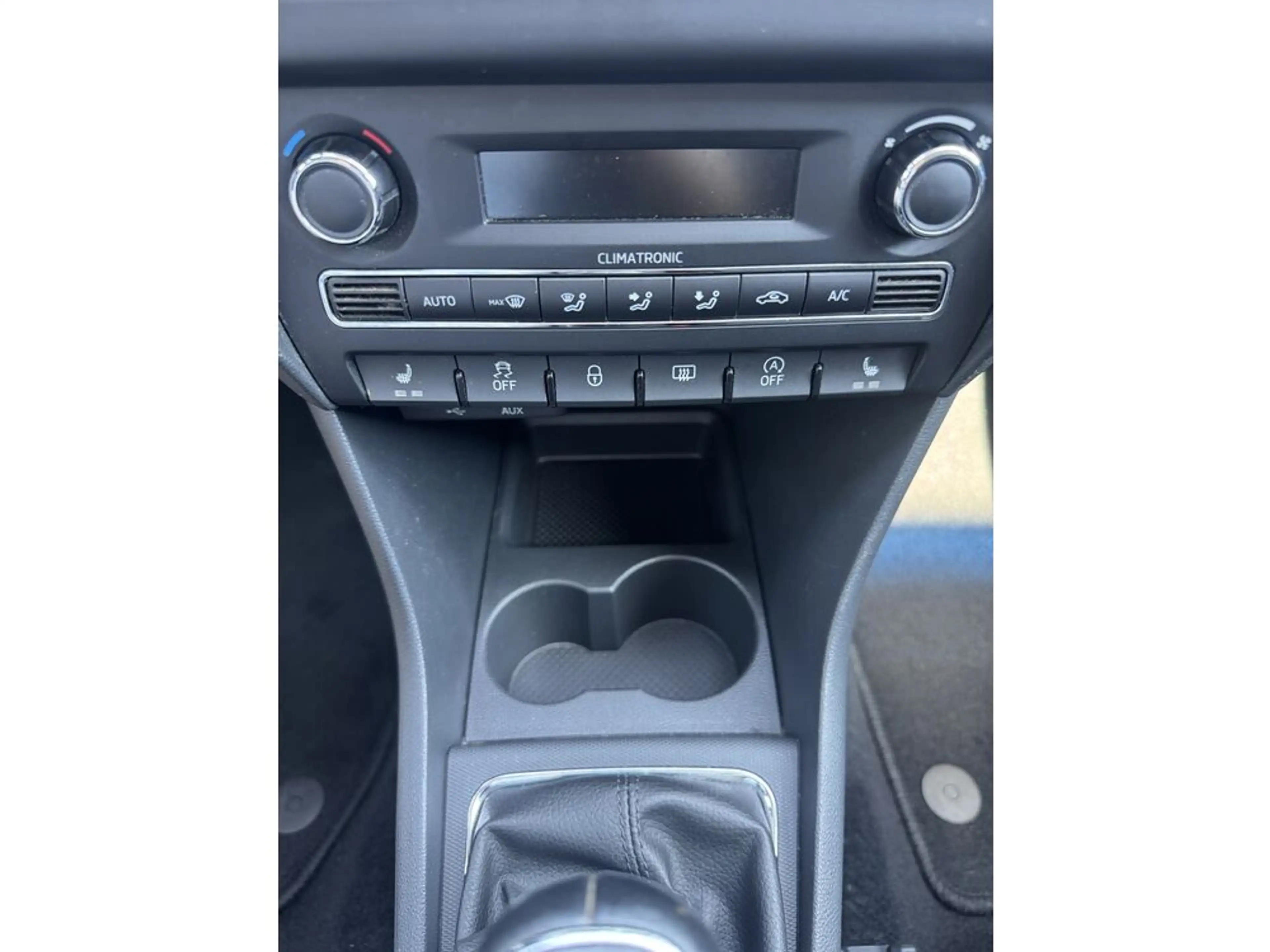 Skoda Rapid/Spaceback Ambition — photo 12