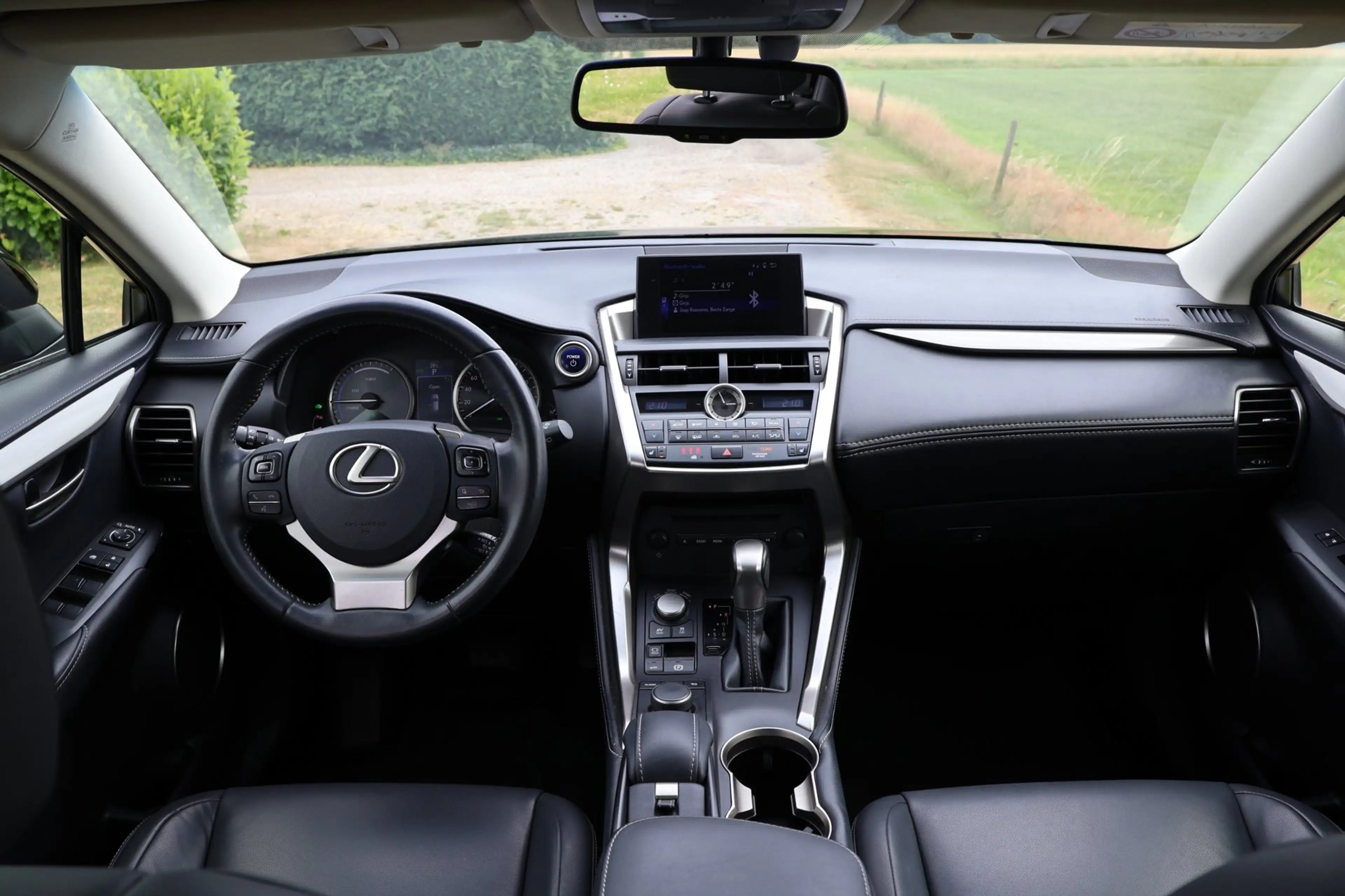 Lexus NX 300h AWD 25th Edition|Trekhaak|Leer|Dealer onderhouden| — photo 11