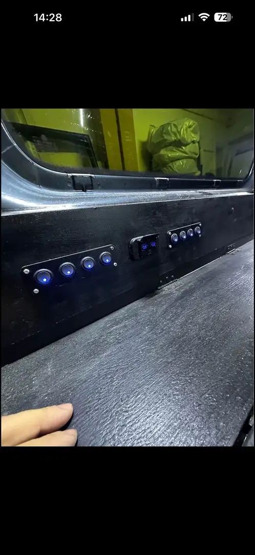 Volkswagen T5 Transporter camperizzato - 2