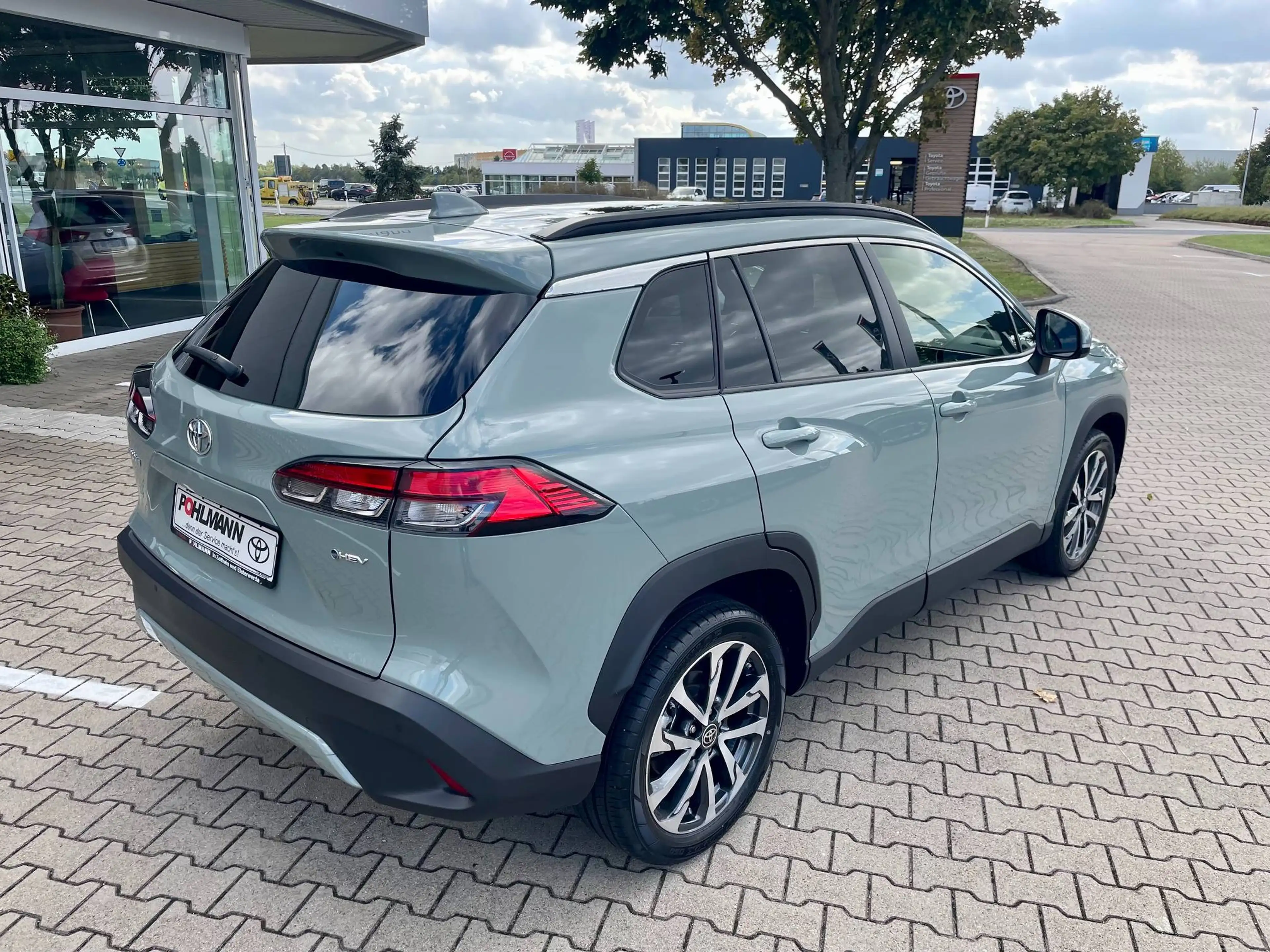 Toyota Corolla Cross Hybrid Team PREMIUM*LED*CARPLAY — photo 8