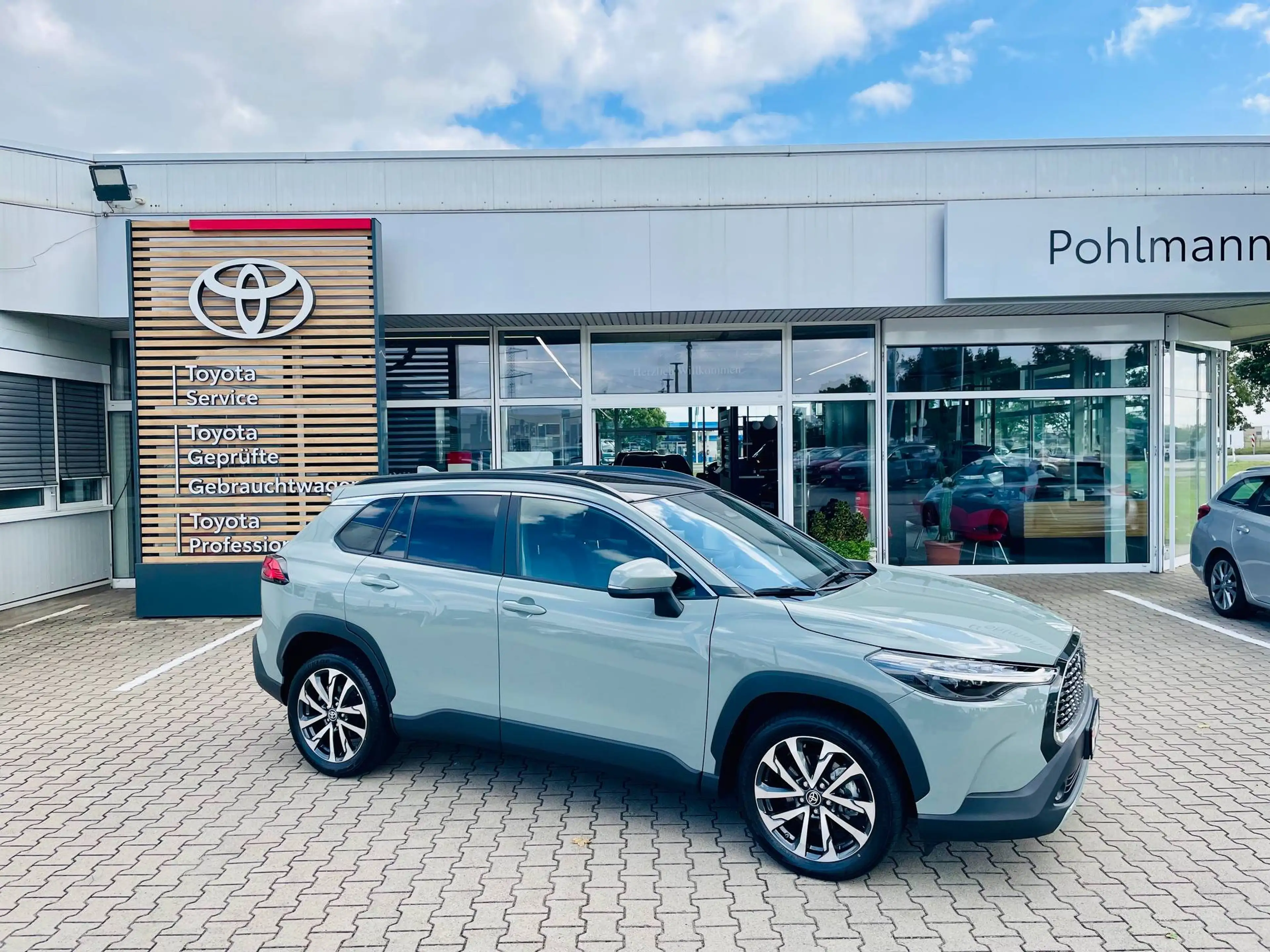 Toyota Corolla Cross Hybrid Team PREMIUM*LED*CARPLAY