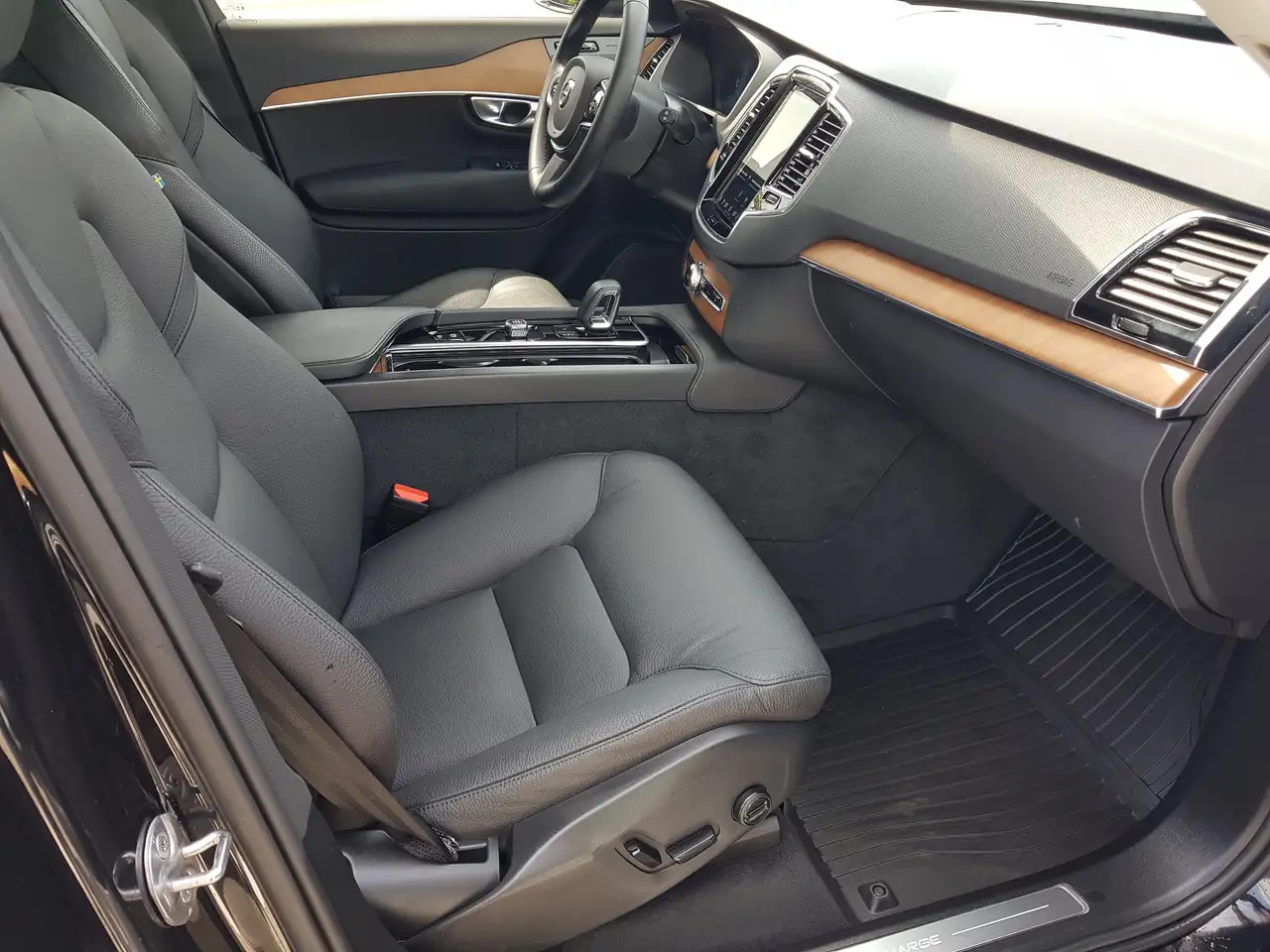 Volvo XC90 снимка Volvo XC90