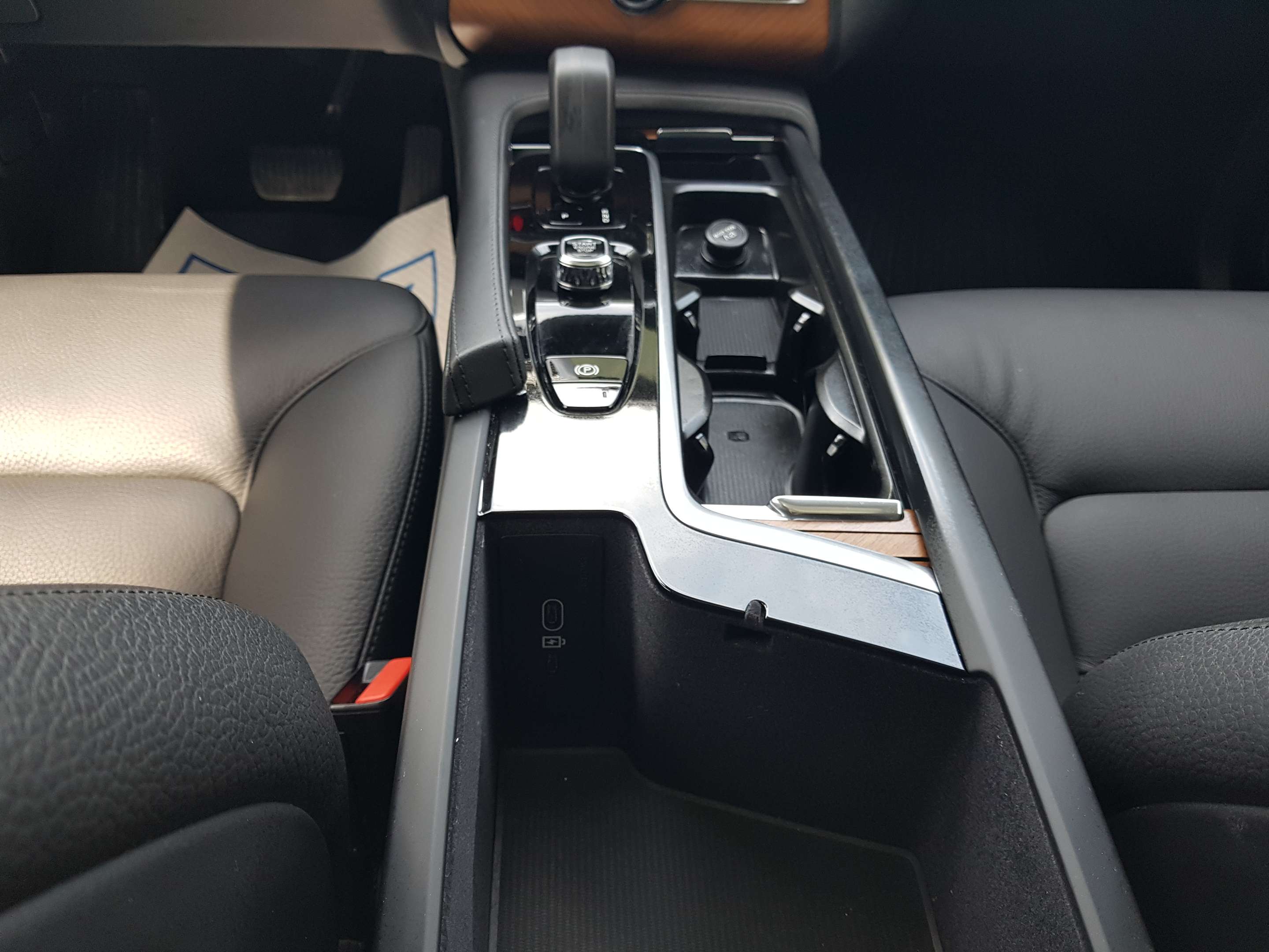 2024 Volvo XC90 T8 eAWD PHEV Plus Bright Theme 6-Seater |CPO|HK SO thumb 30