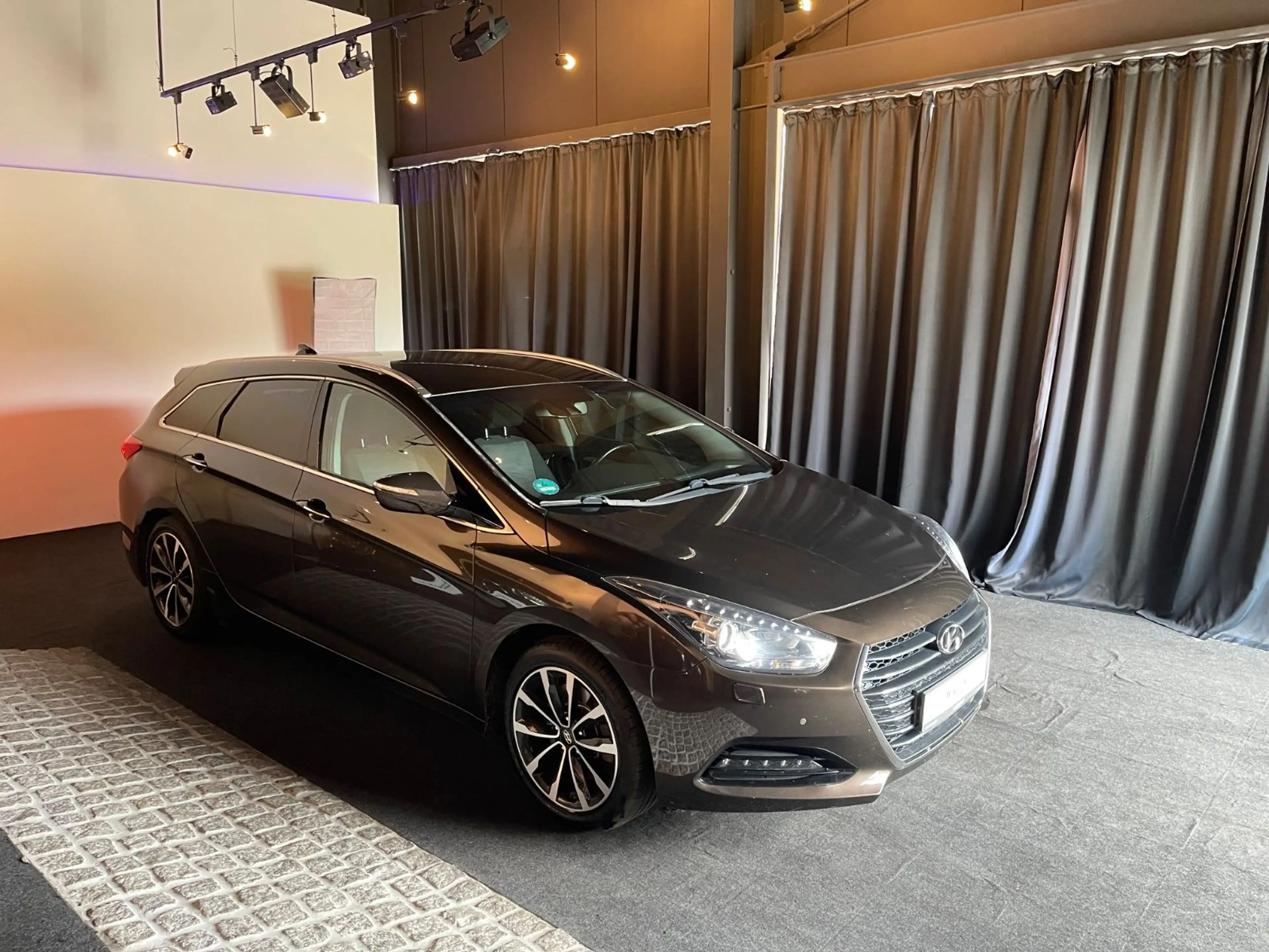 Hyundai i40 cw blue Style — photo 8