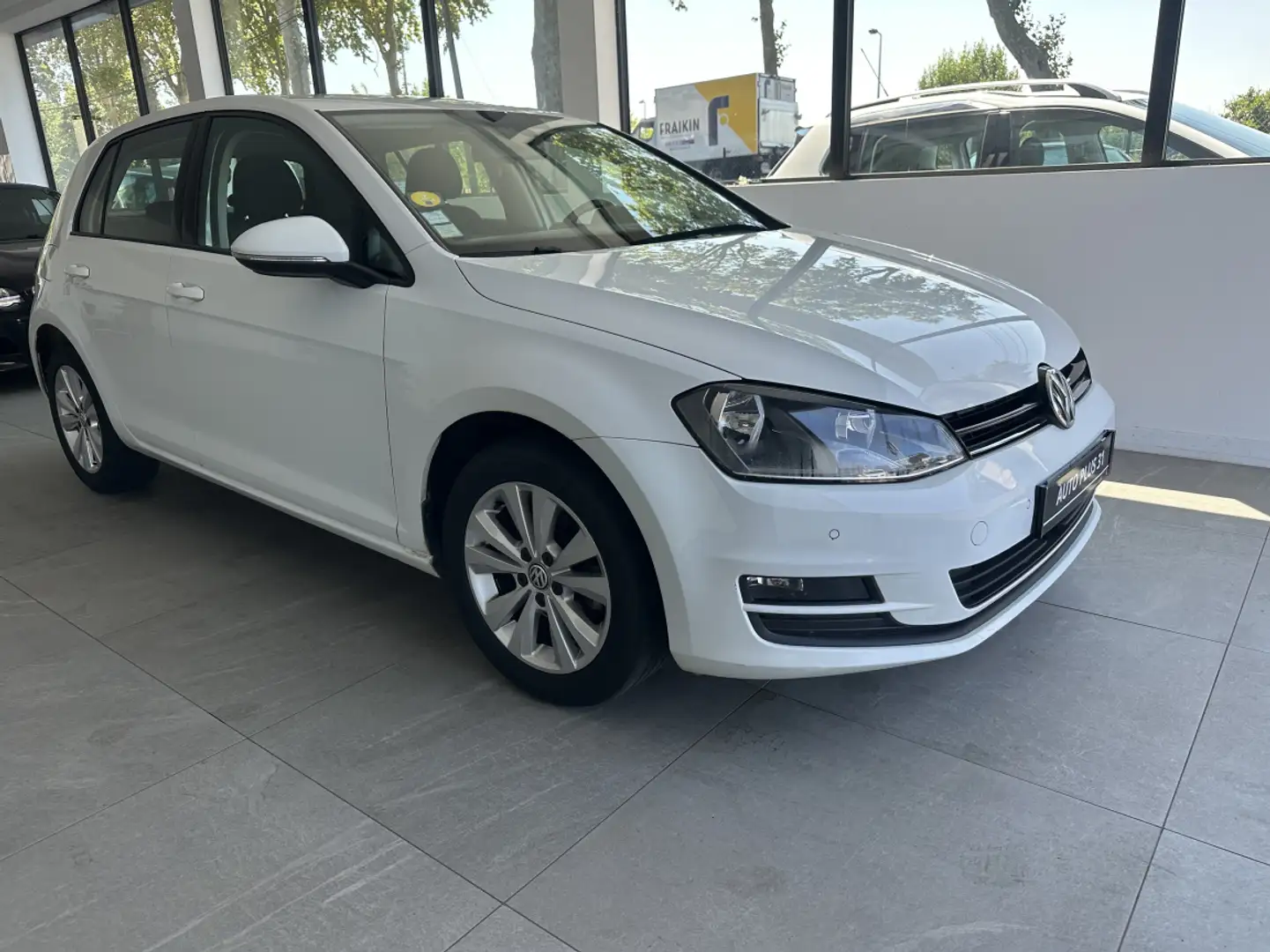 Volkswagen Golf 1.6 TDI 105 BlueMotion Technology FAP Confortline - 1
