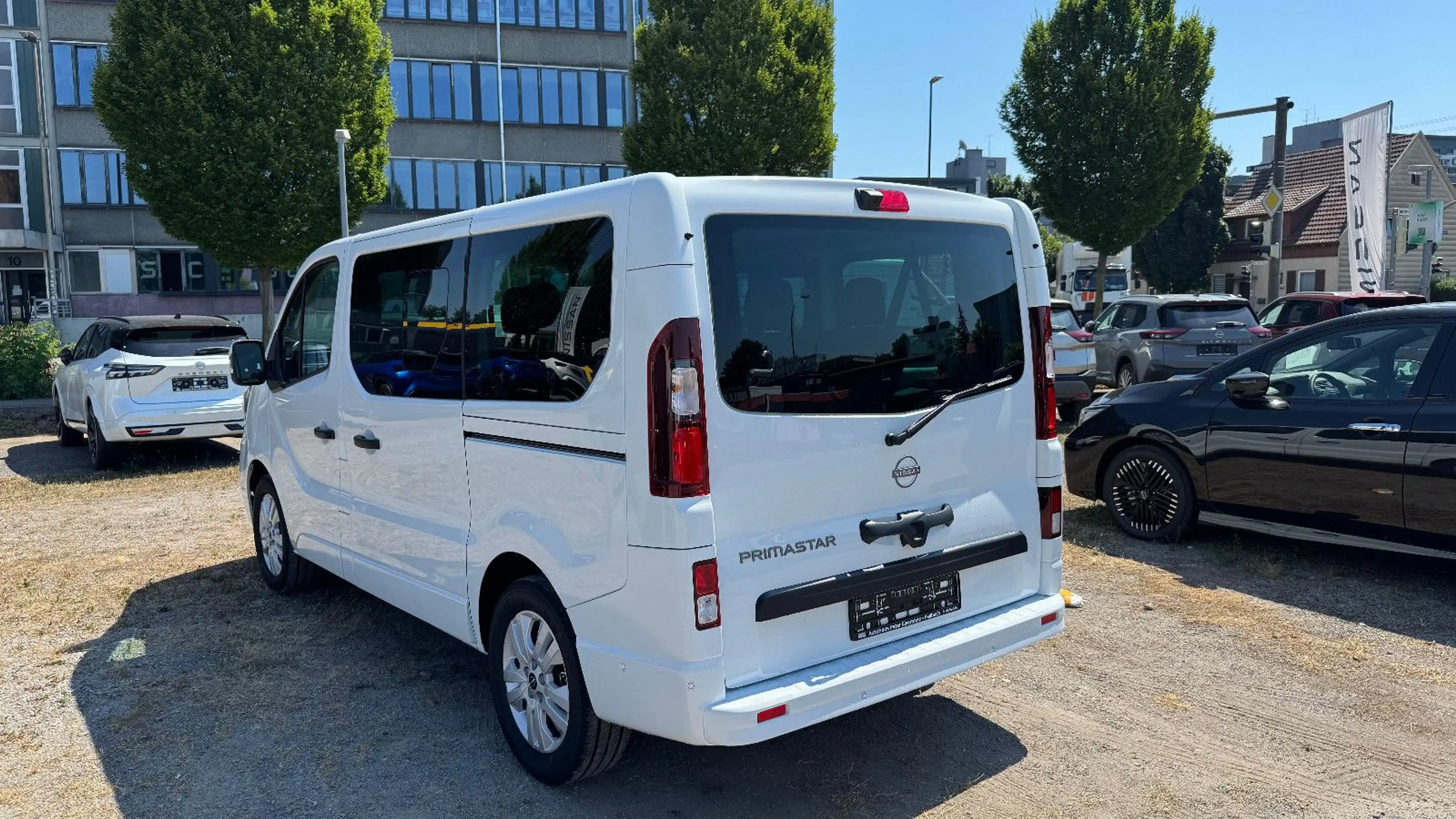 Nissan Primastar L1H1 dCi150 MT TEKNA 9S HK Design — photo 6