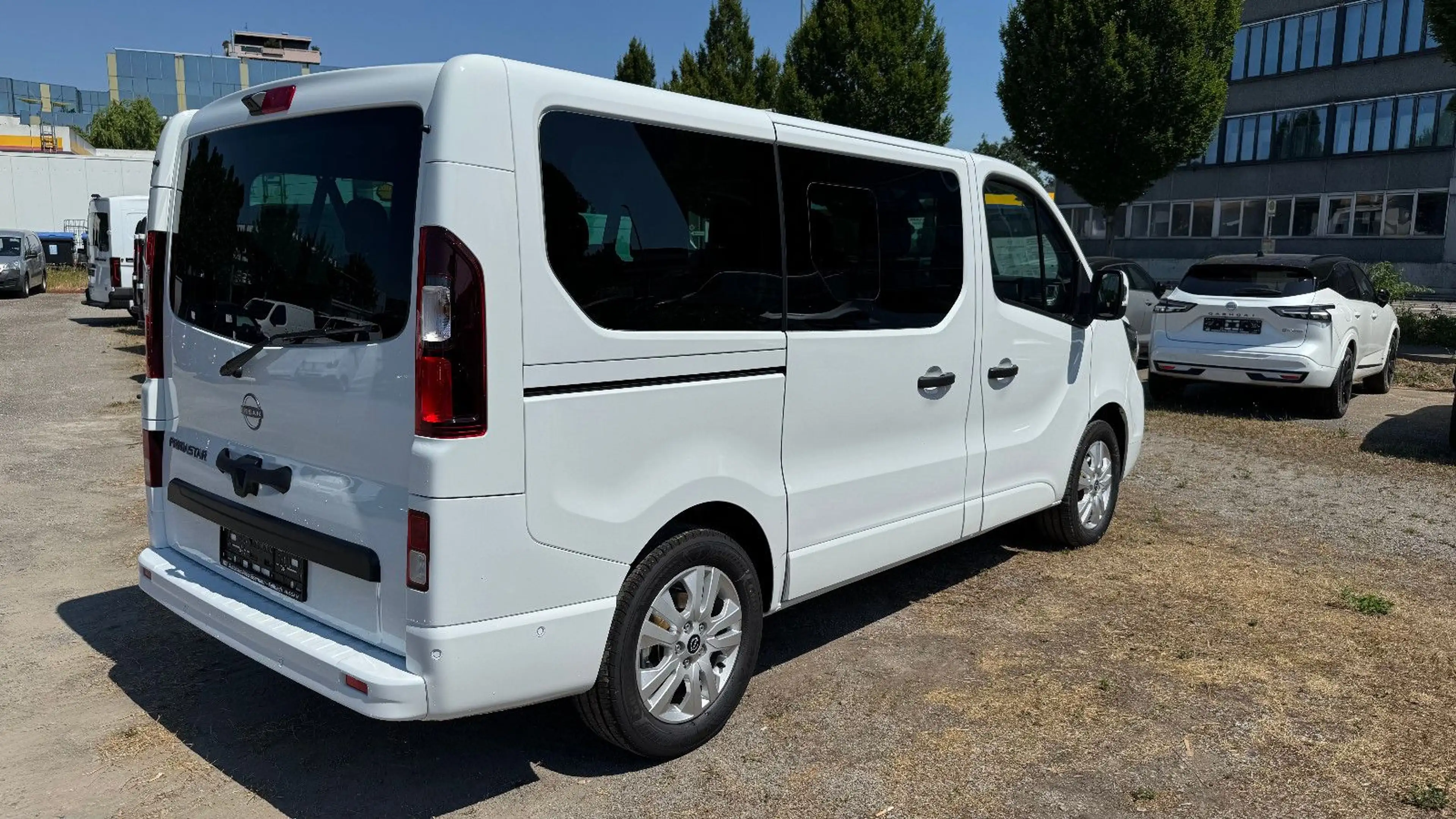 Nissan Primastar L1H1 dCi150 MT TEKNA 9S HK Design — photo 5