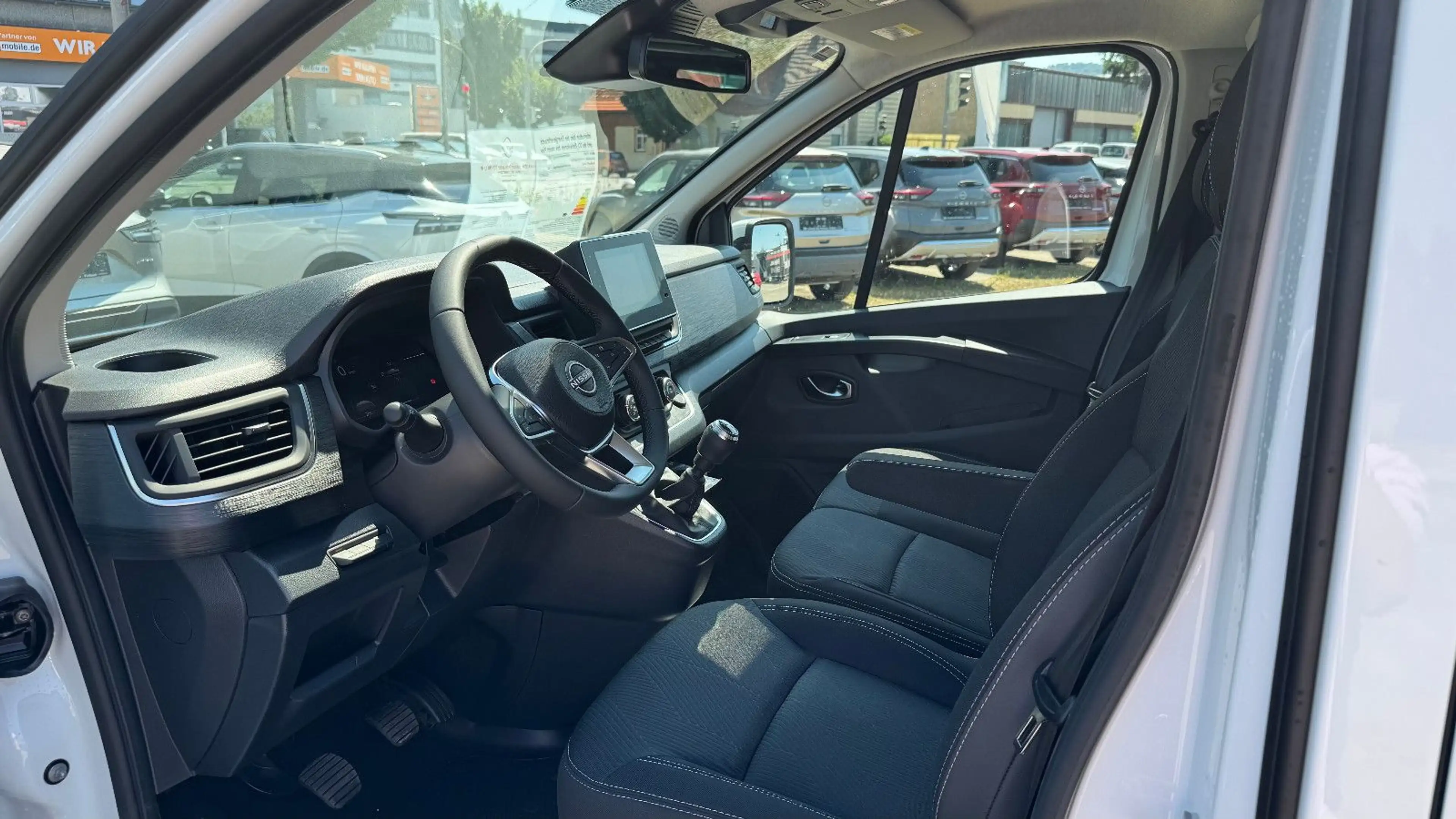 Nissan Primastar L1H1 dCi150 MT TEKNA 9S HK Design — photo 10