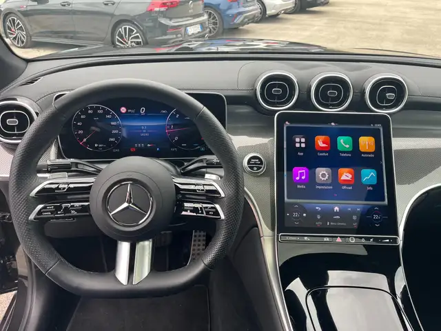 Mercedes-Benz GLC view 11