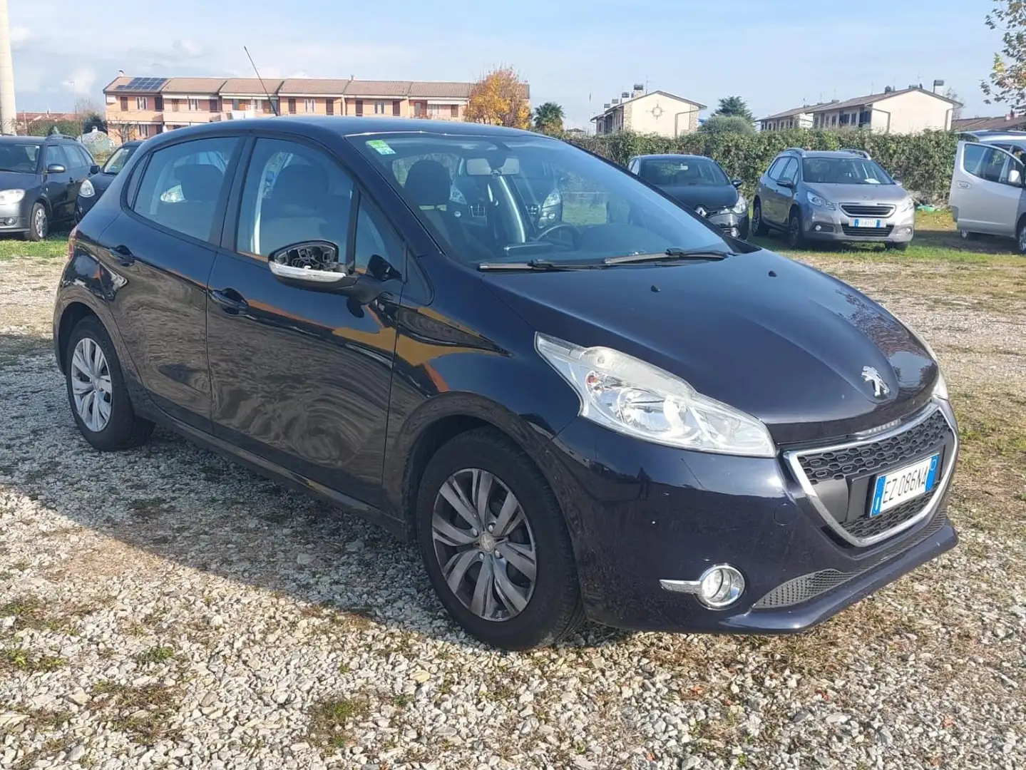 Peugeot 208 208 I 2012 5p 1.4 hdi 8v Allure Blau - 2