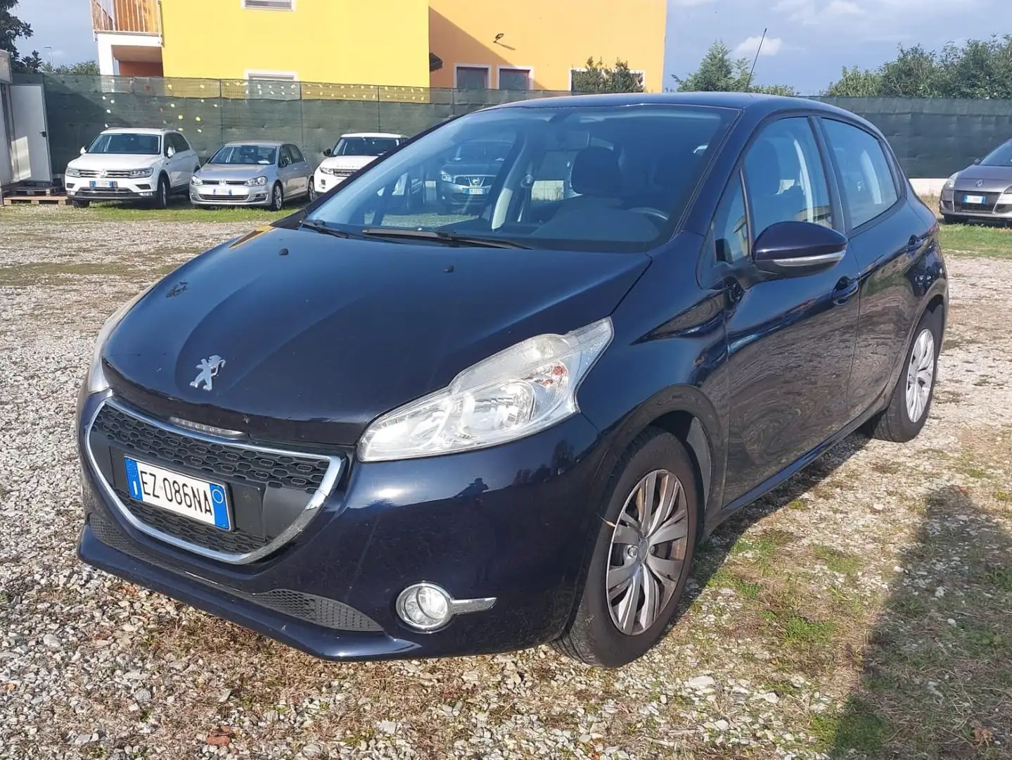 Peugeot 208 208 I 2012 5p 1.4 hdi 8v Allure Blau - 1