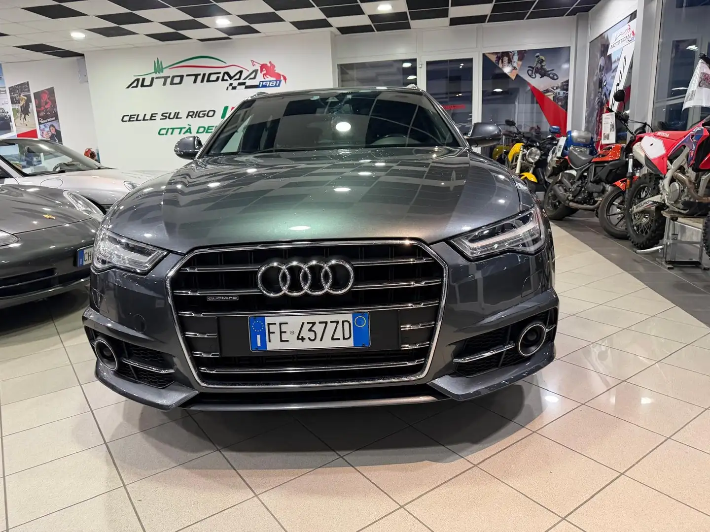 Audi A6 A6 IV 2015 Avant S-LINE 3.0 tdi quattro 272cv Grigio - 2