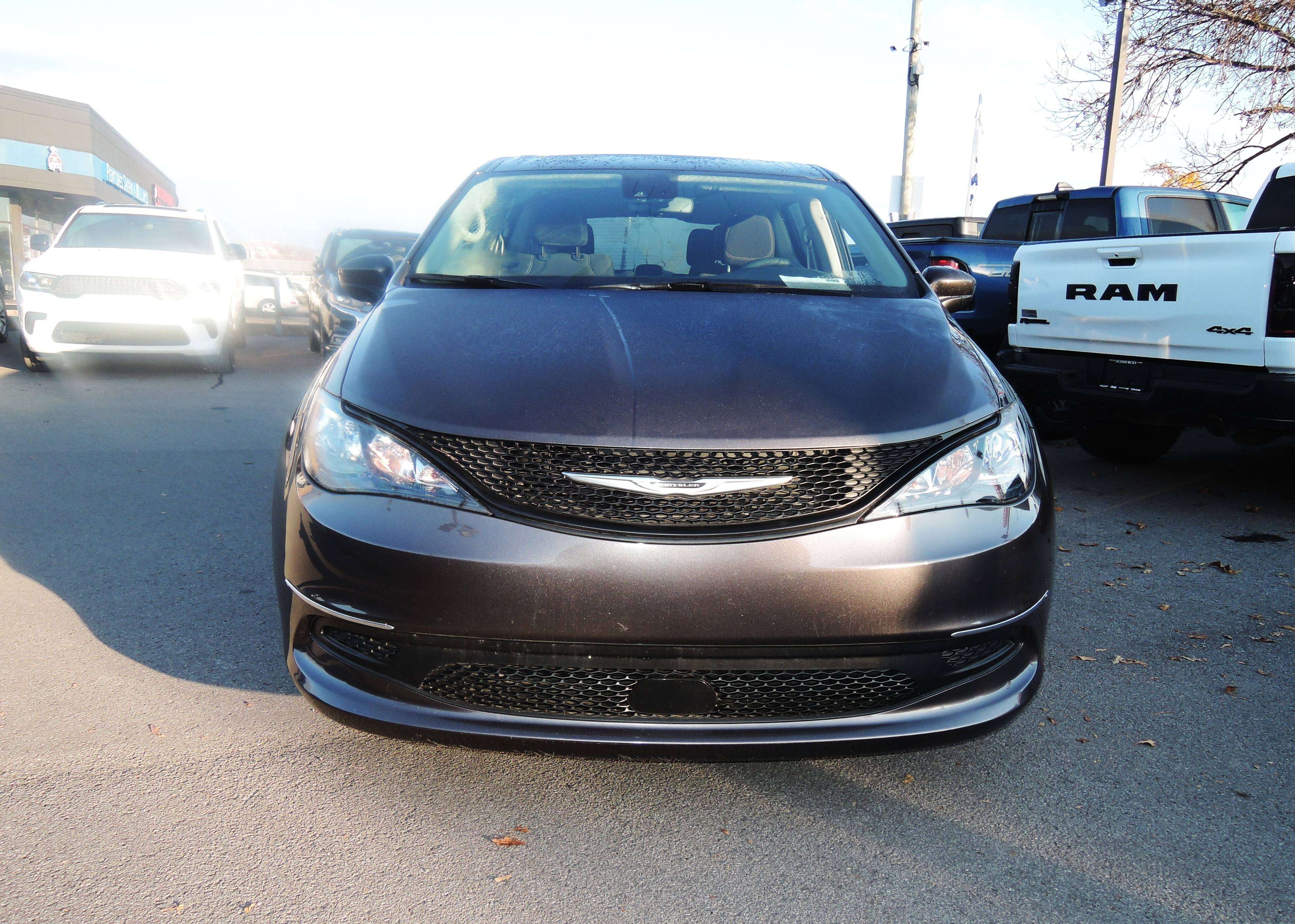 2023 Chrysler Grand Caravan