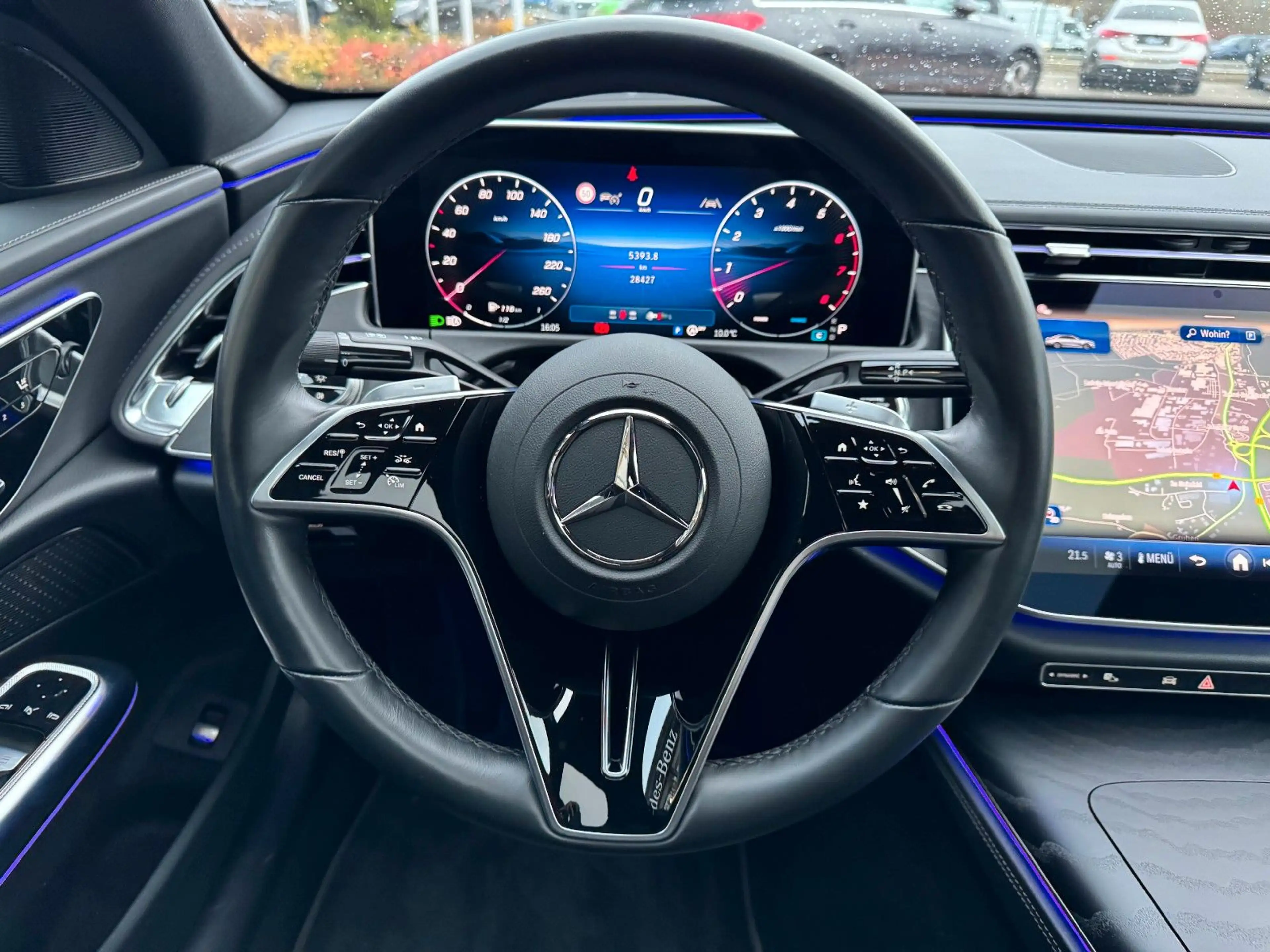 Mercedes-Benz E 450 4M Avantgarde+Pano+DistrPro+Digital+360 — photo 15
