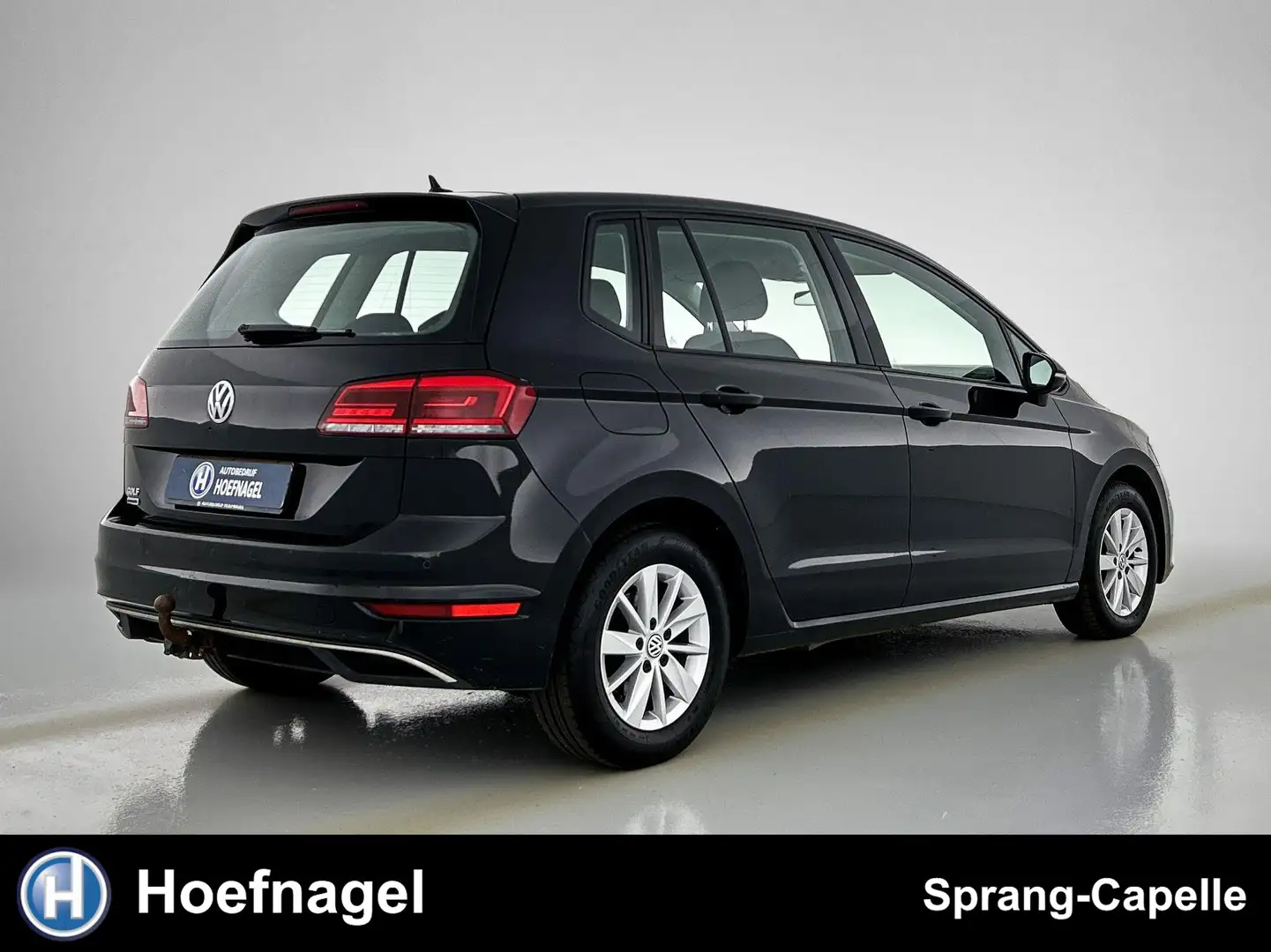 Volkswagen Golf Sportsvan 1.5 TSI ACT Comfortline | Trekhaak | Adaptive Crui Zwart - 2