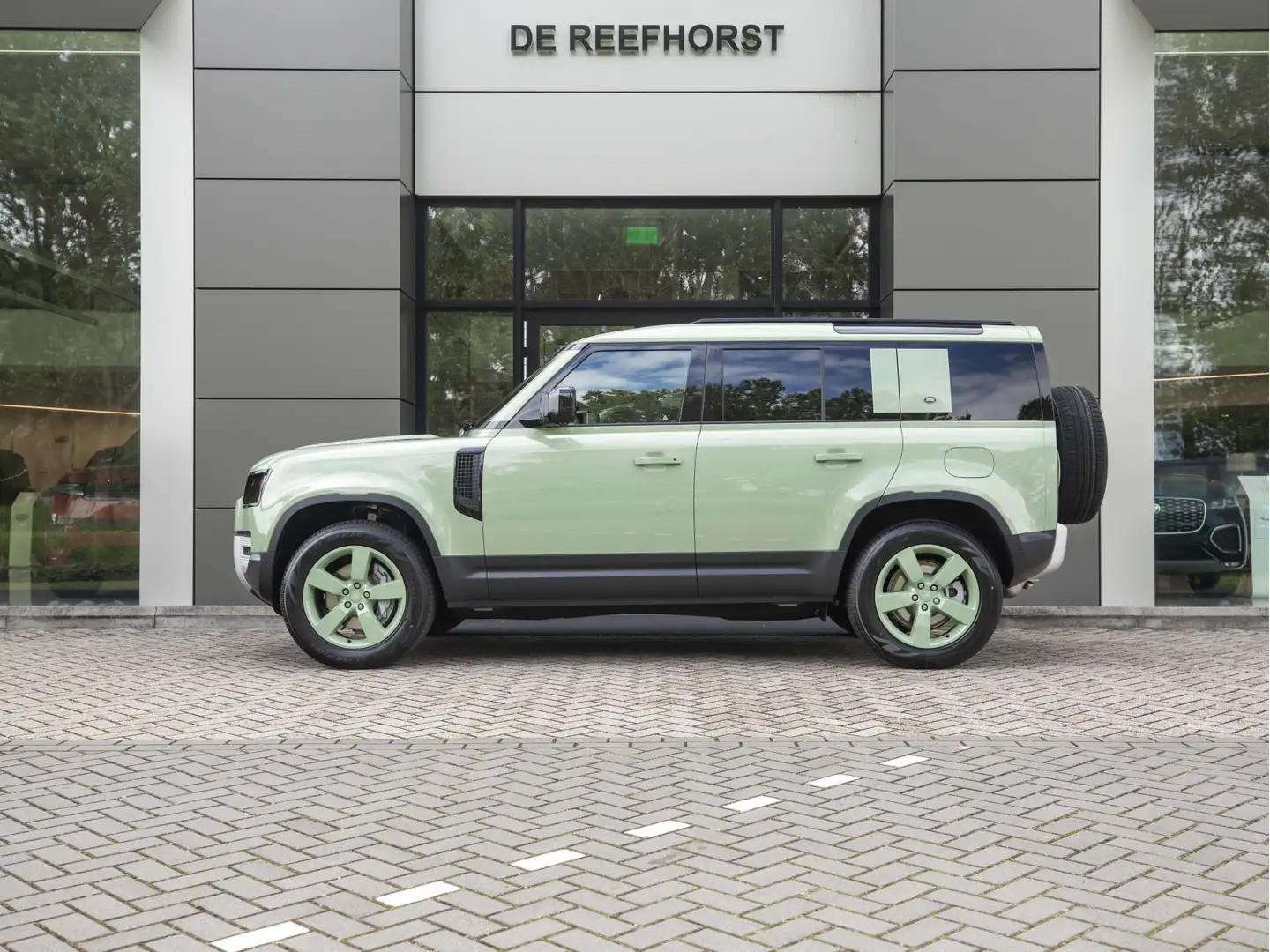 Land Rover Defender P400e 110 75th Limited Edition AWD | NIEUW - Direc Groen - 2