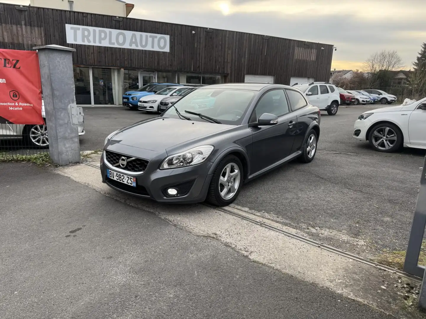 Volvo C30 1.6D FAP DRIVE S\u0026S - 115 Momentum Clim + Rada Gris - 1