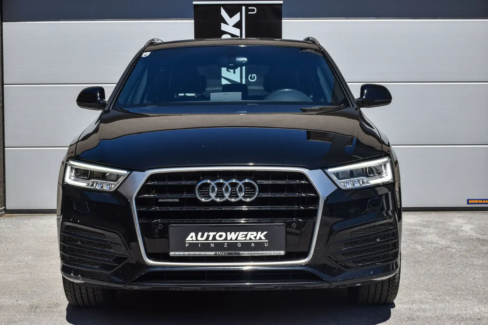 Audi Q3 Q3 2,0 TDI Sport quattro S-tronic S-Line PLUS Schwarz - 2