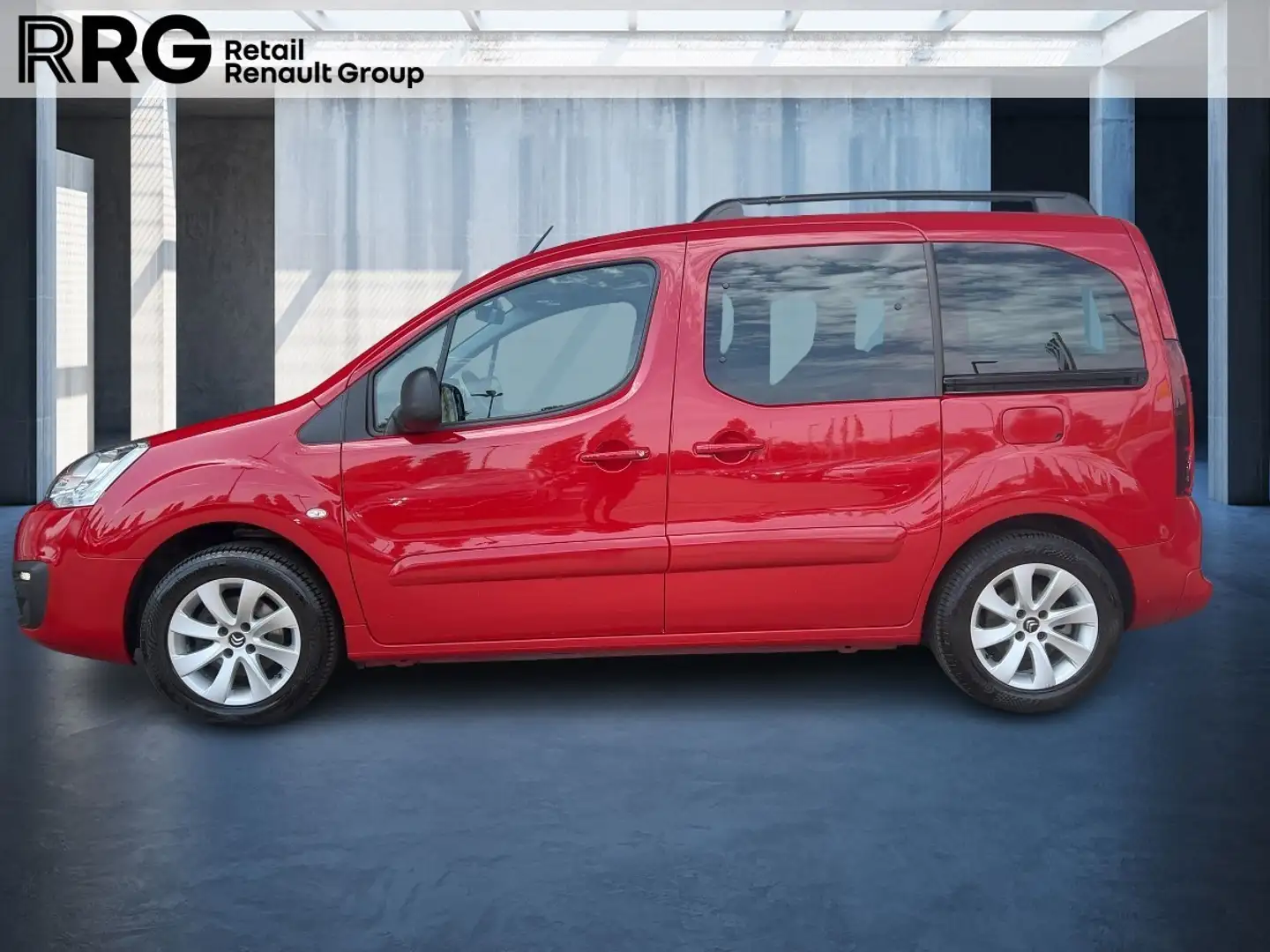 Citroen Berlingo 1.6 BlueHDi 120 Shine Rood - 2