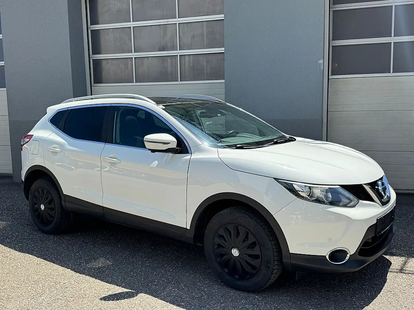 Nissan Qashqai 1,2 DIG-T N-Connecta Blanc - 2