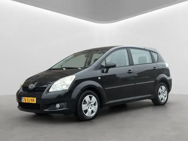 Toyota Verso 1.8 VVT-i Sol