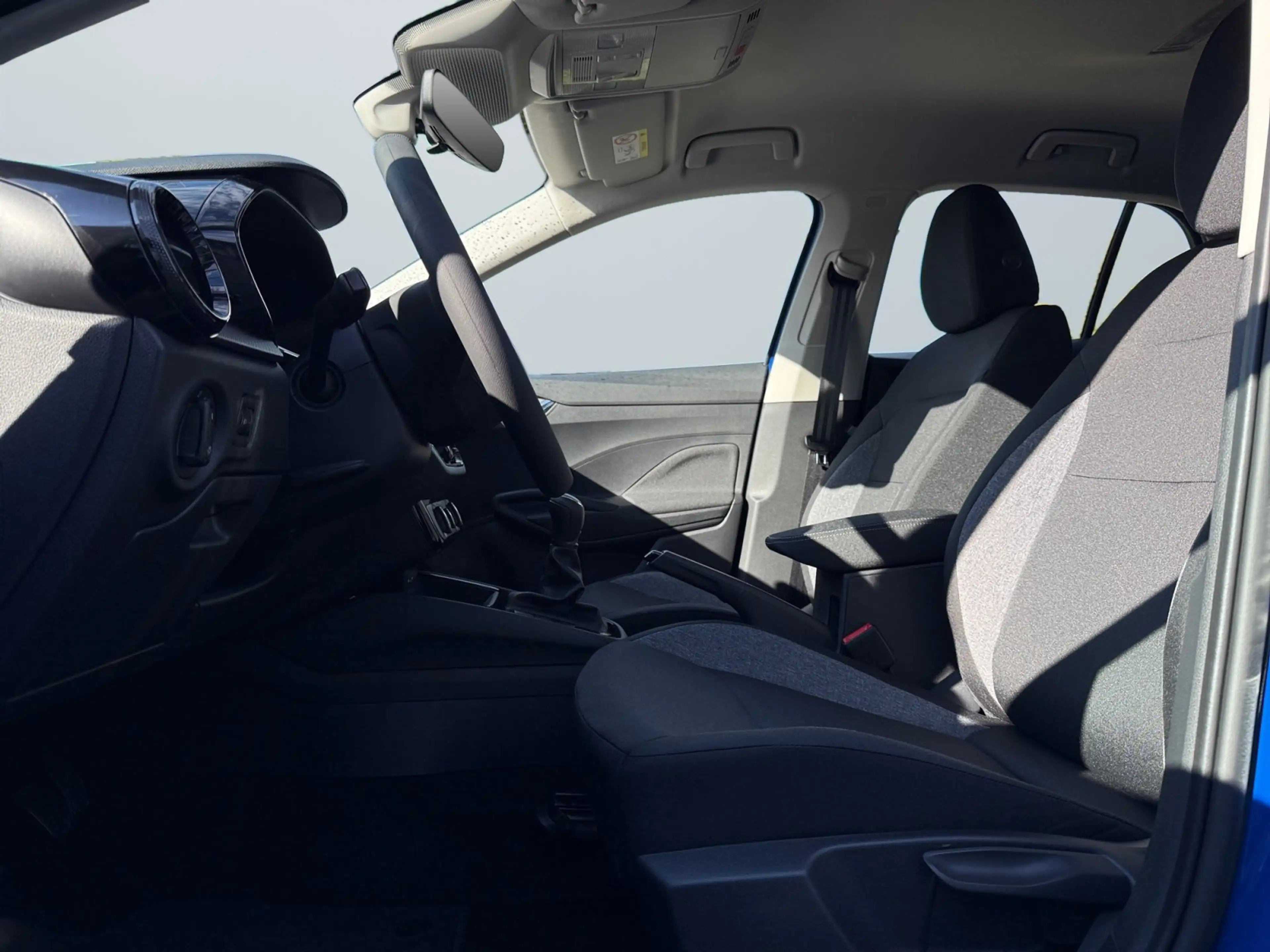 Skoda Fabia 1.0 MPI Essence Sitzheiz, Spurhalteassist — photo 7