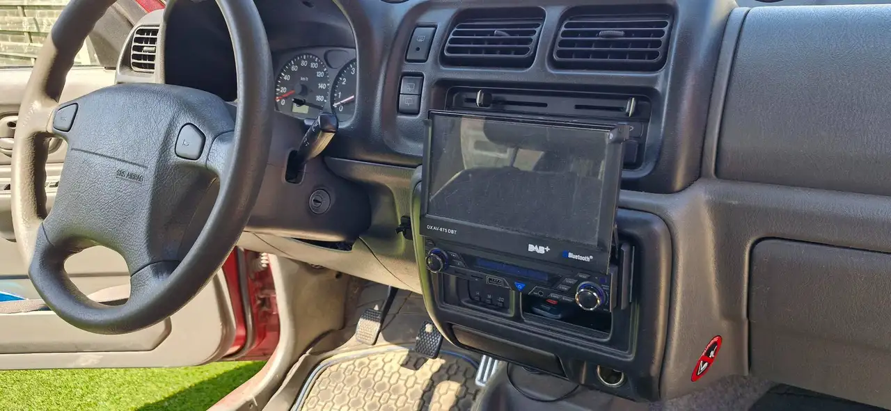Suzuki Jimny 1.3i 16v JLX, foto 5