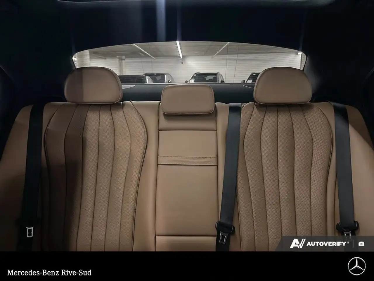 Mercedes-Benz E-Class photo Mercedes-Benz E-Class