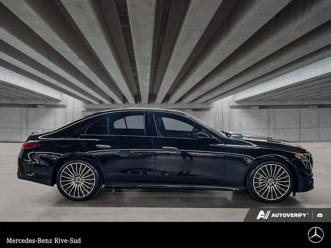 Mercedes-Benz E-Class photo Mercedes-Benz E-Class