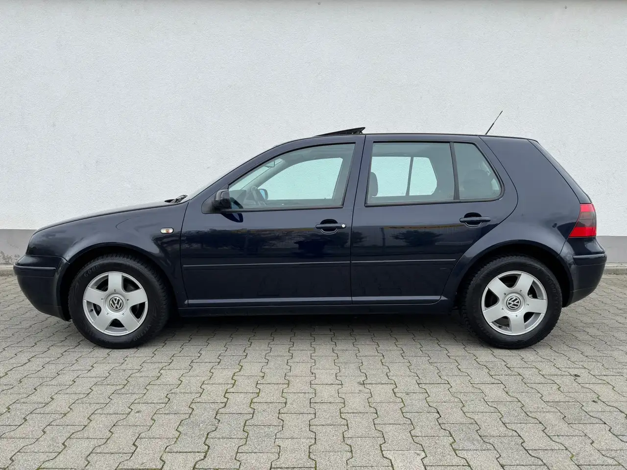Volkswagen Golf 4 1.6 SR Motor sehr guter Zustand, foto 3