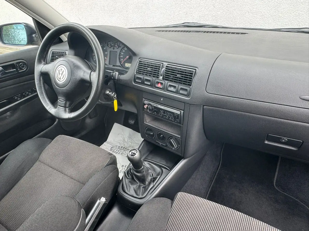 Volkswagen Golf 4 1.6 SR Motor sehr guter Zustand, foto 11