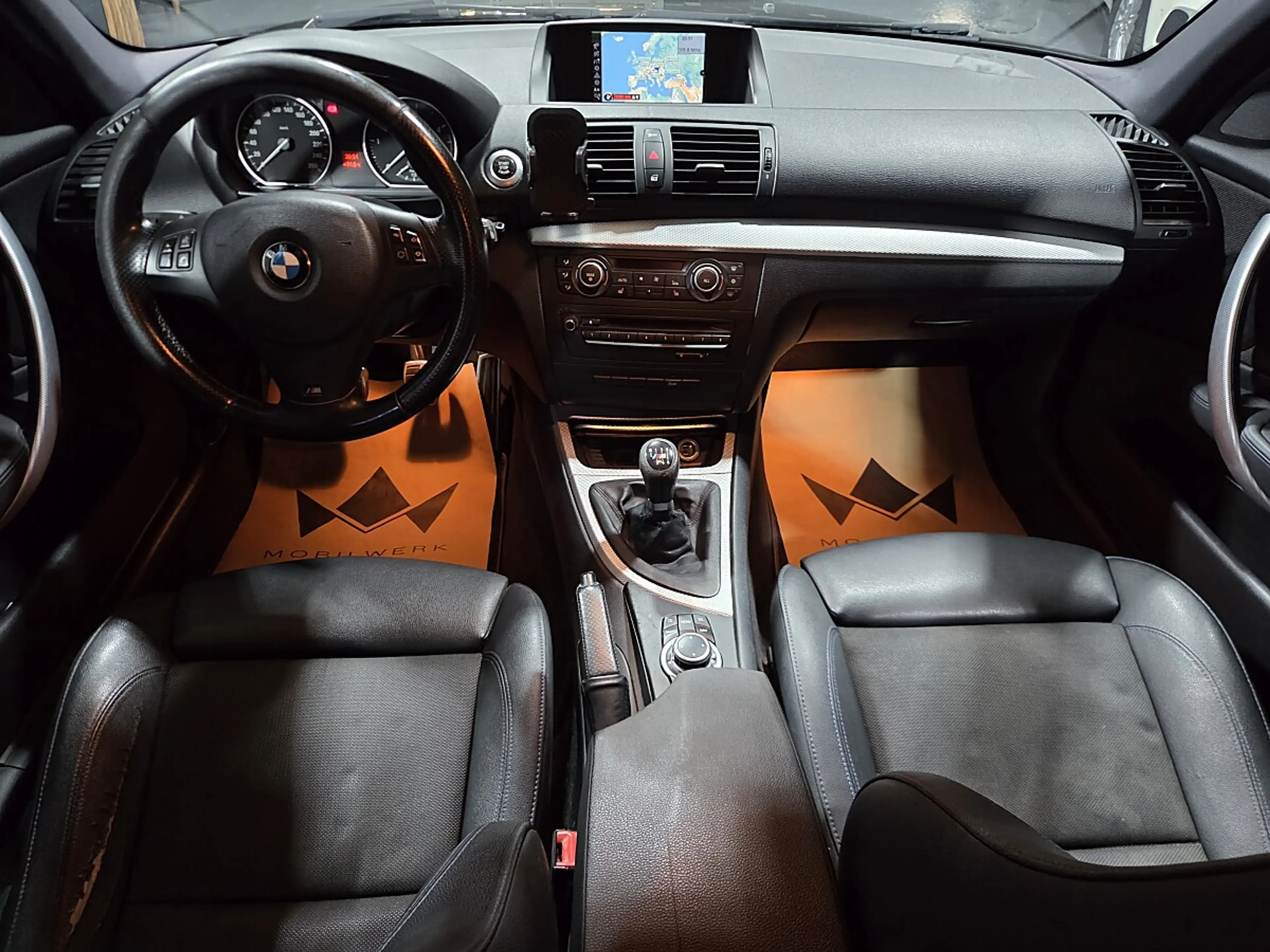 BMW 120 d * M - Packet - Schiebedach * — photo 11