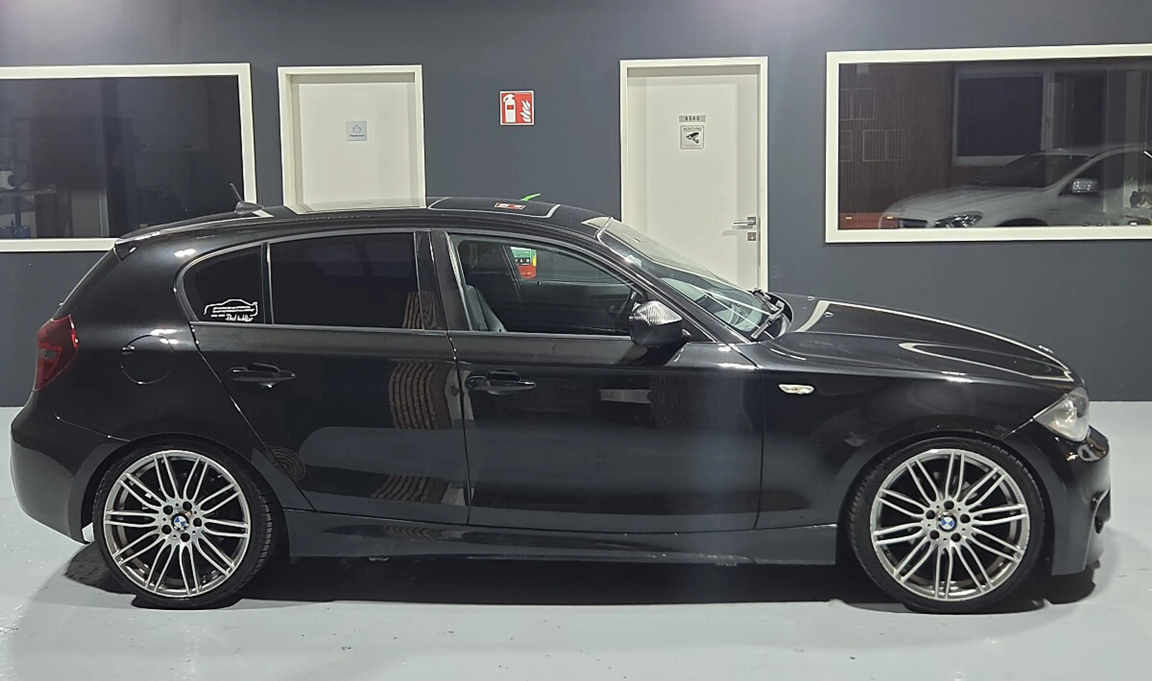 BMW 120 d * M - Packet - Schiebedach * — photo 8