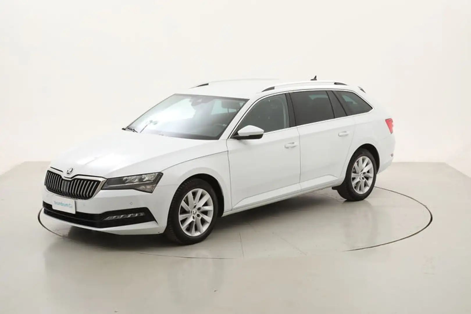 Skoda Superb Wagon Executive DSG 2.0 Diesel 150CV Bianco - 1