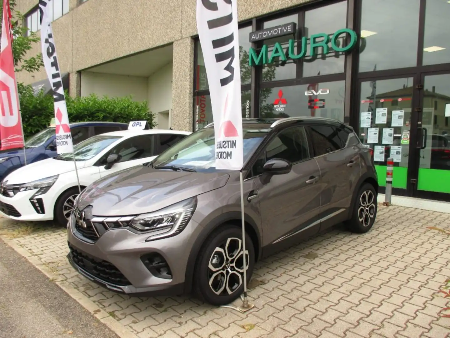 Mitsubishi ASX 1.3L Mild Hybrid 140 CV Intense Gris - 1