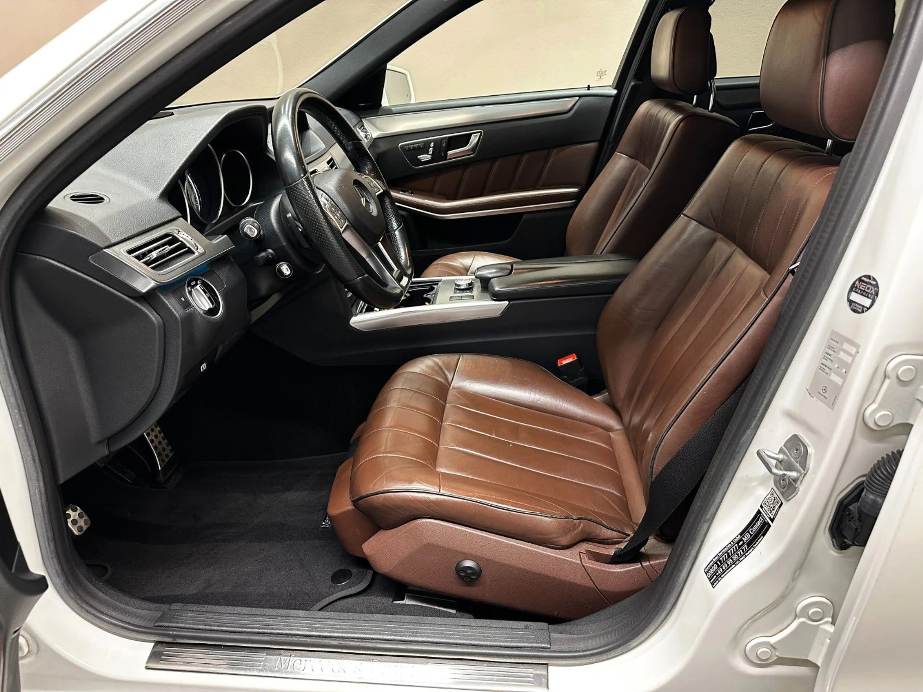 Mercedes-Benz E 400 E400 T-Modell AMG-Line 4M *MEMORY*DISTR*PDC*SHZ* — photo 11
