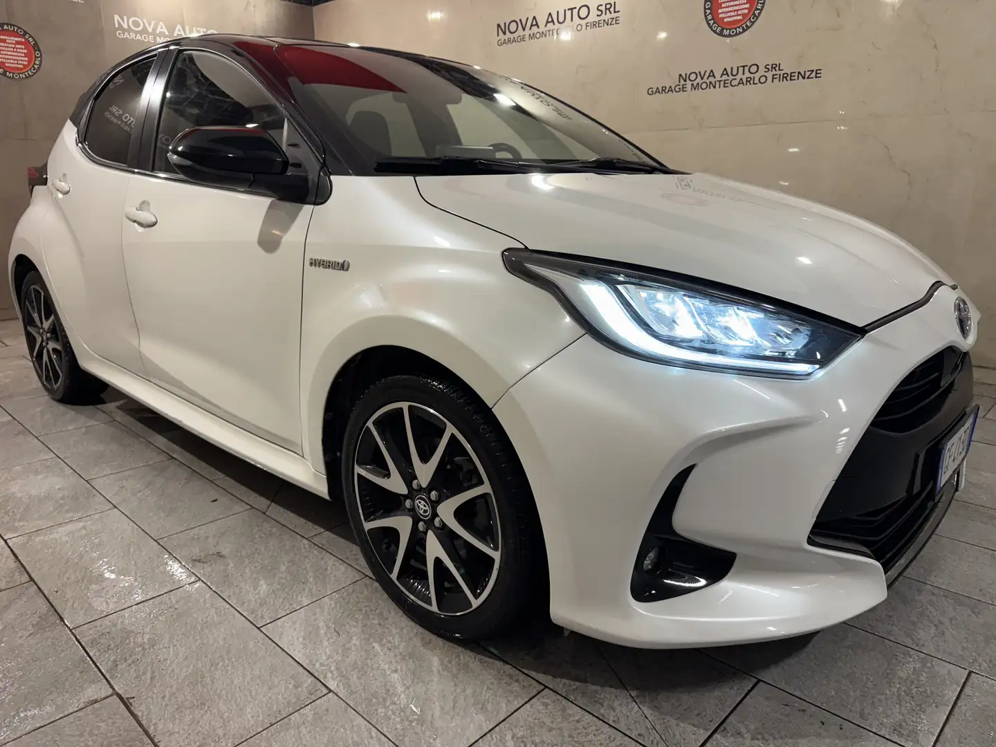 Toyota Yaris Yaris IV 2020 1.5h Premiere TAGLIANDI TOYOTA Bianco - 2